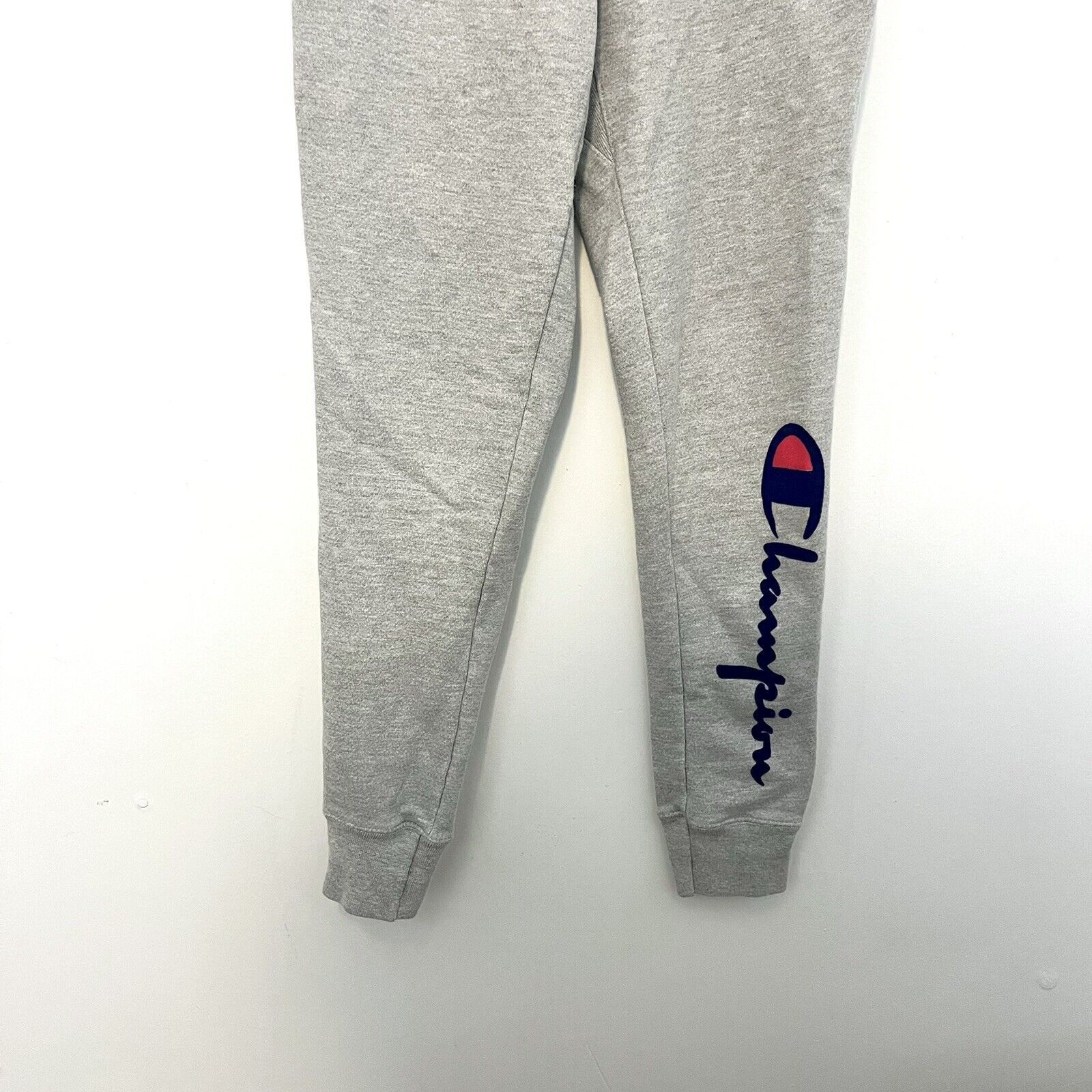 Champion Champion Reverse Weave Jogger Sweatpants Grey Spellout Leg S Size US 28 / EU 44 - 2 Thumbnail