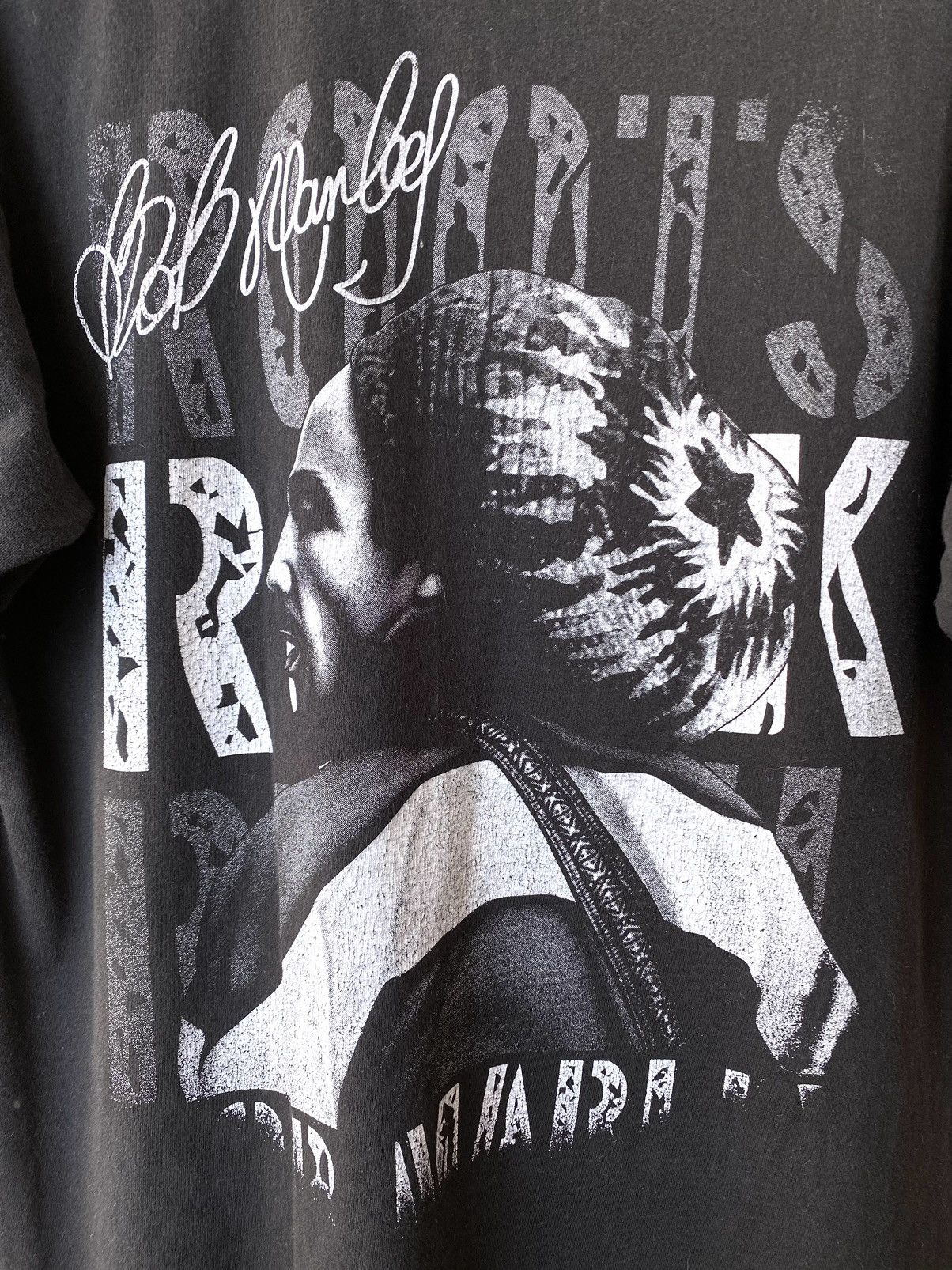 Bob Marley 2000’s Vintage Bob Marley Big Print T Shirt Size US L / EU 52-54 / 3 - 7 Thumbnail