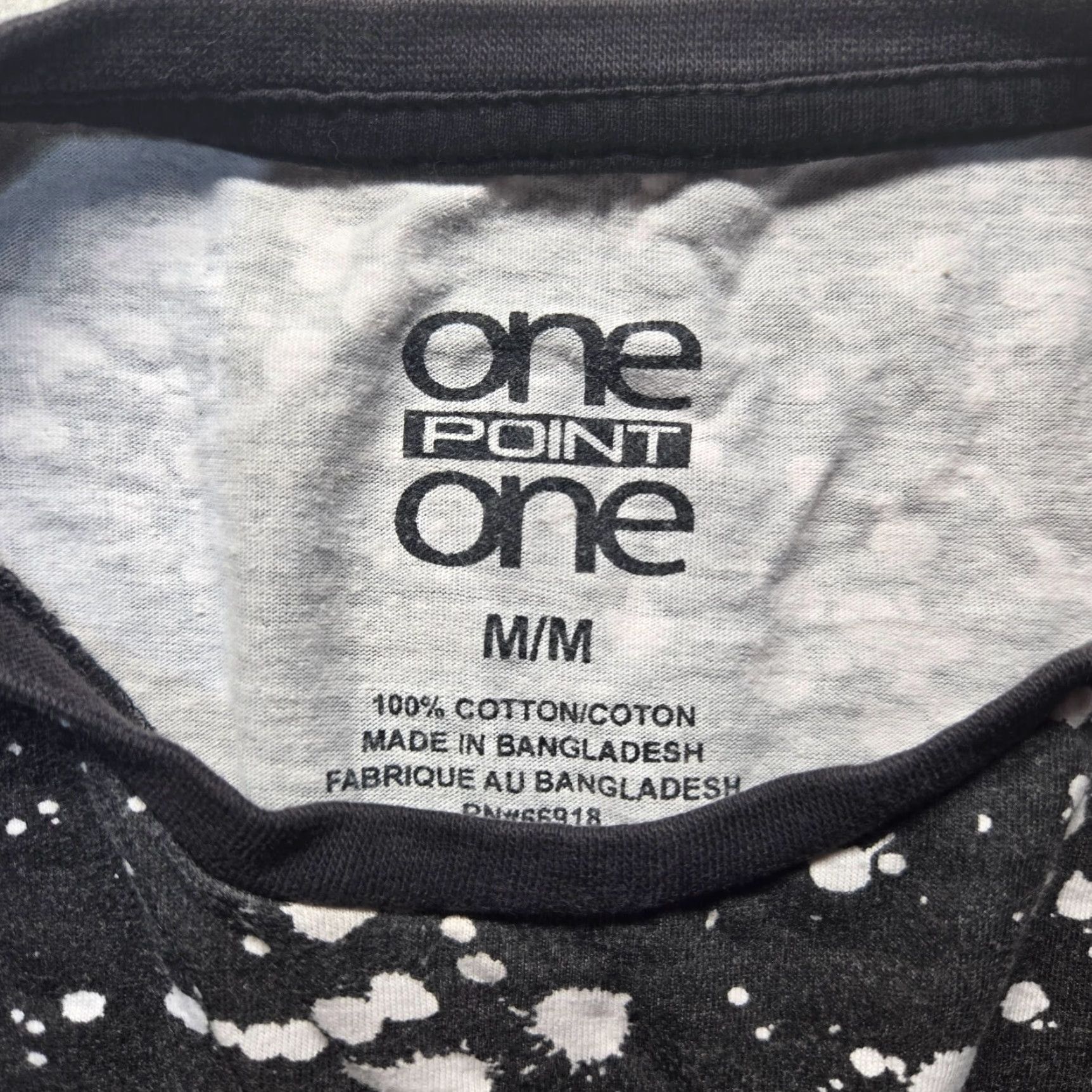 Gildan Drip Graphic Black White Splatter Tee Shirt Short Sleeve Men M Medium Black Size US M / EU 48-50 / 2 - 3 Thumbnail