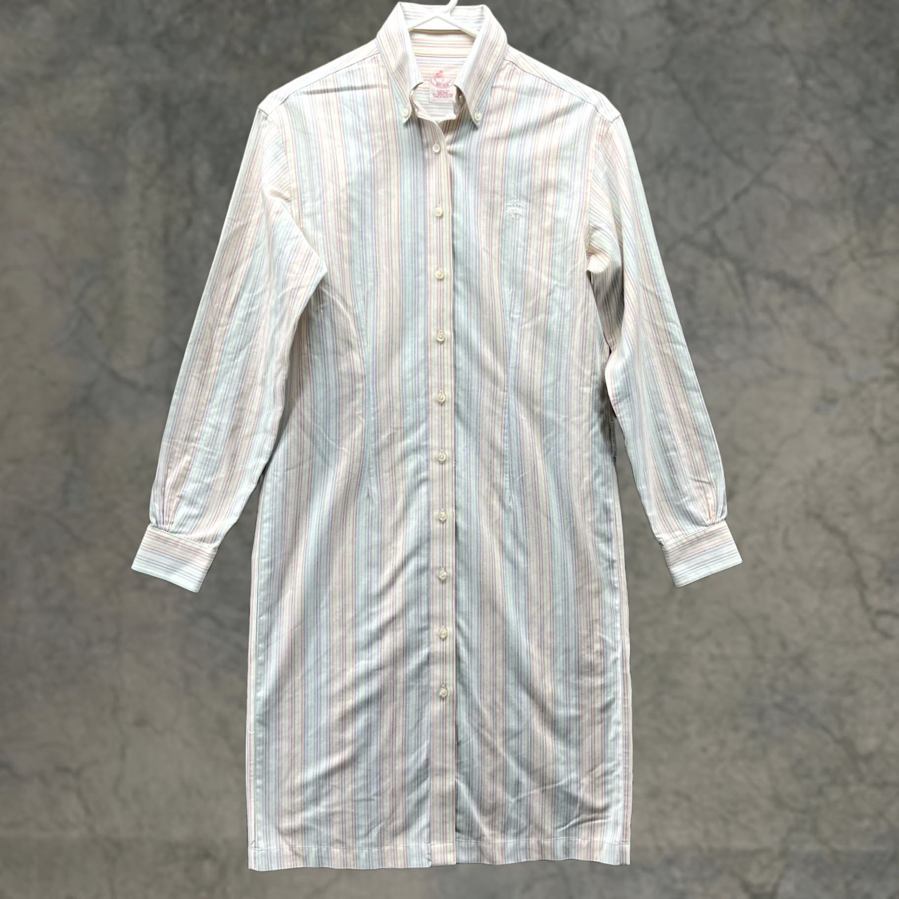 Brooks Brothers VINTAGE Brooks Brothers Shirt Dress Womens 2 Blue Pink Striped Button Down Collared Knee Length Size XS / US 0-2 / IT 36-38 - 1 Thumbnail