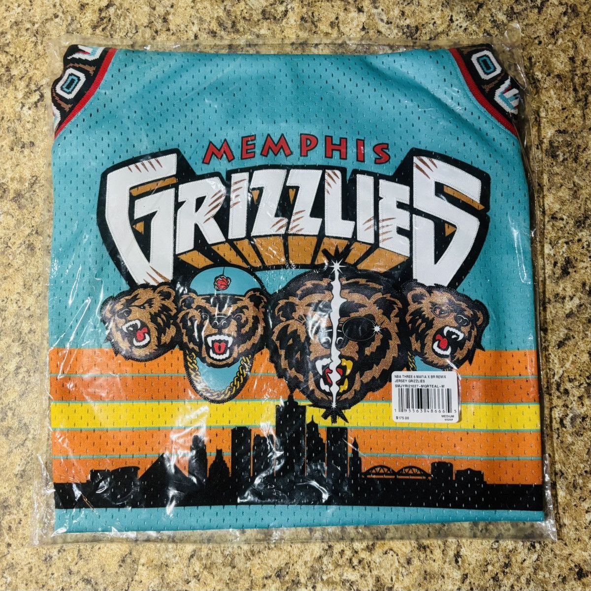 Mitchell & Ness Three 6 Mafia X Memphis Grizzlies Mitchell & Ness Jersey M Size US M / EU 48-50 / 2 - 1 Thumbnail