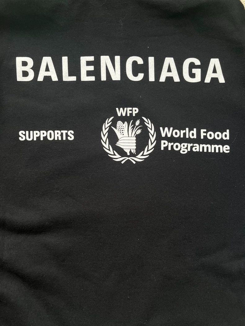 Balenciaga Balenciaga Solid monogrammed sweatshirt Size US XS / EU 42 / 0 - 3 Thumbnail