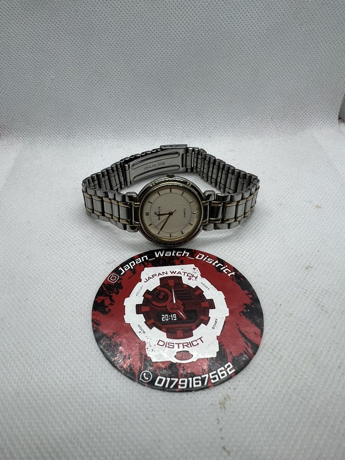 Vintage Benrus Swiss made Size ONE SIZE - 1 Thumbnail