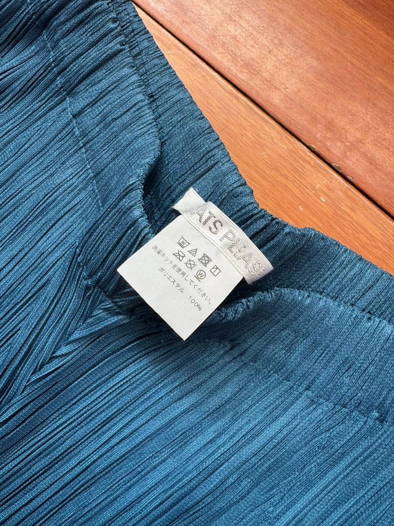 Issey Miyake issey miyake size:4 Peacock blue pleated pants Size 42" / US 20 - 3 Thumbnail