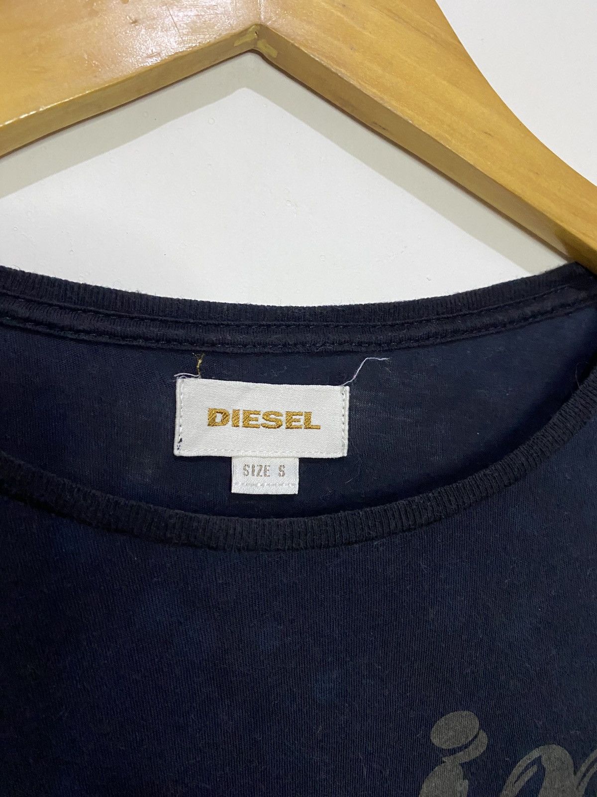 Diesel × If Six Was Nine × Le Grande Bleu (L.G.B.) Vintage Y2K Diesel T-Shirt Size S / US 4 / IT 40 - 3 Thumbnail