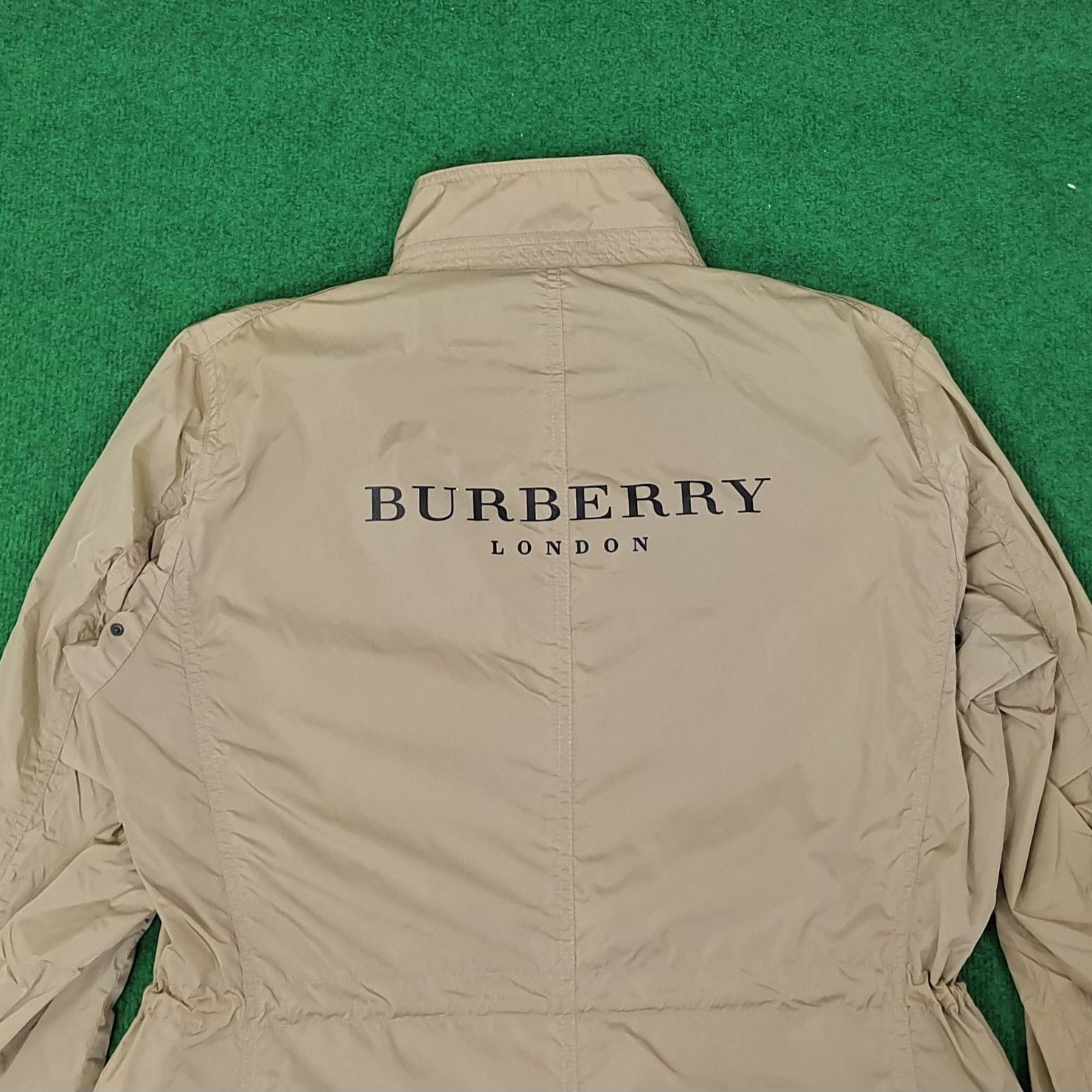 Burberry Vintage Burberry London Custom Logo Jacket C247N23 Size US M / EU 48-50 / 2 - 2 Thumbnail