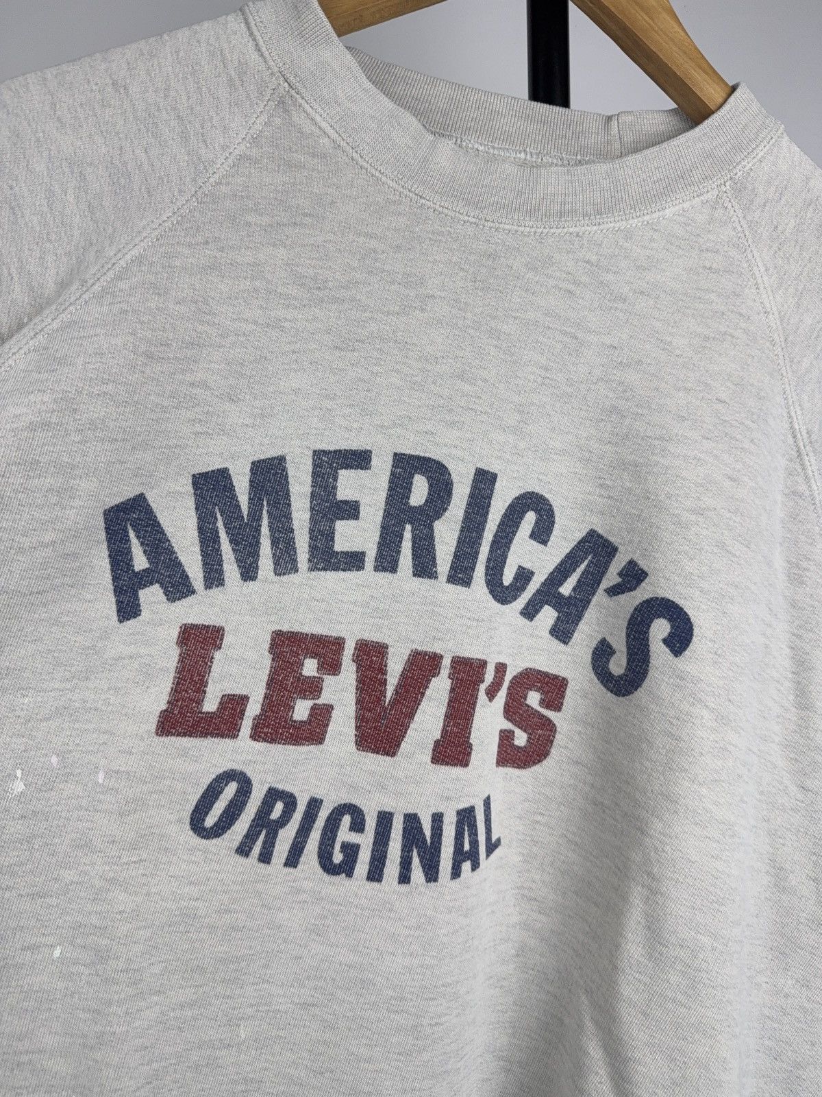 Levi's Vintage Clothing Vintage Levi’s USA America’s Original Crewneck Distressed Size US L / EU 52-54 / 3 - 6 Thumbnail