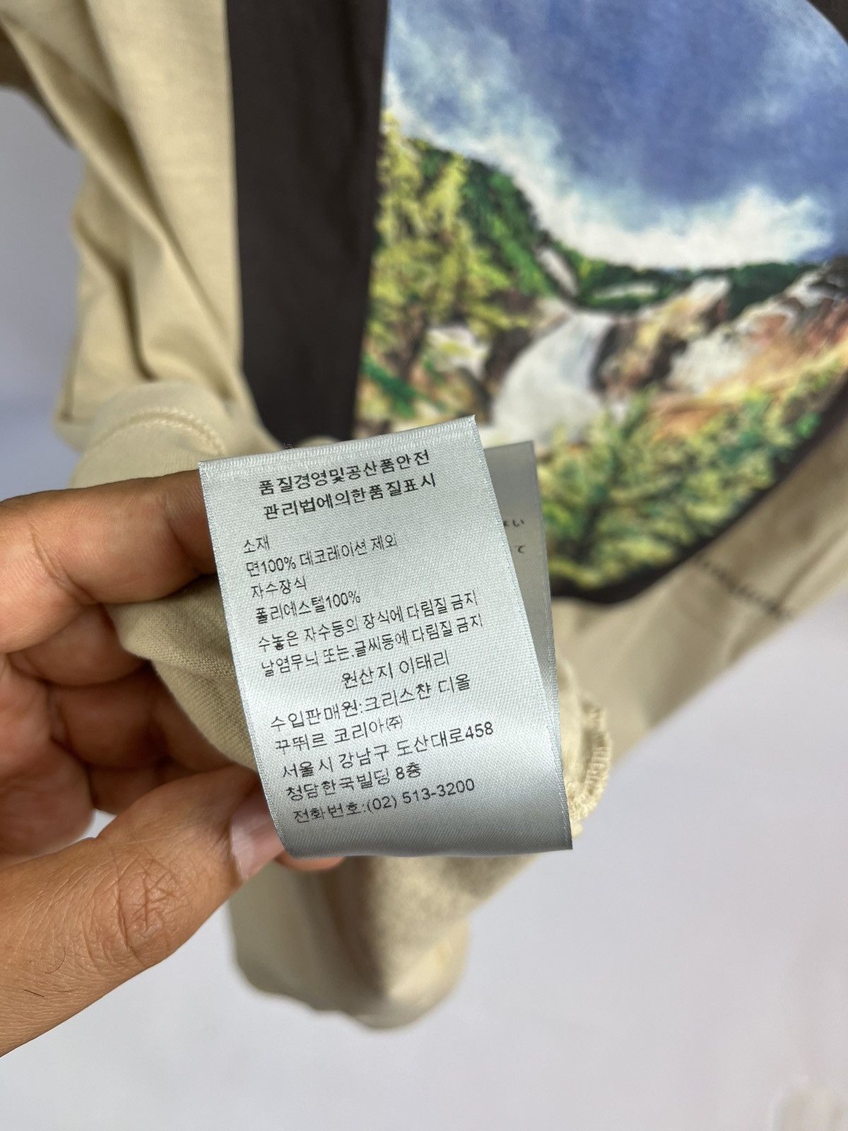 Dior Yellow Stone embroidered logo back print t-shirt Size US S / EU 44-46 / 1 - 12 Thumbnail