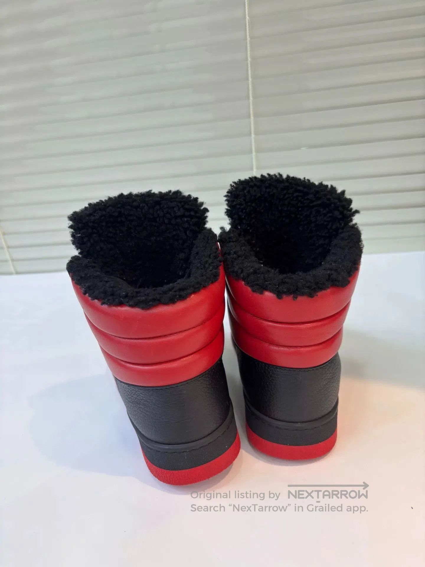 Gucci Gucci Black Leather Lamb Wool Sneakers. Size US 5 / IT 35 - 3 Thumbnail