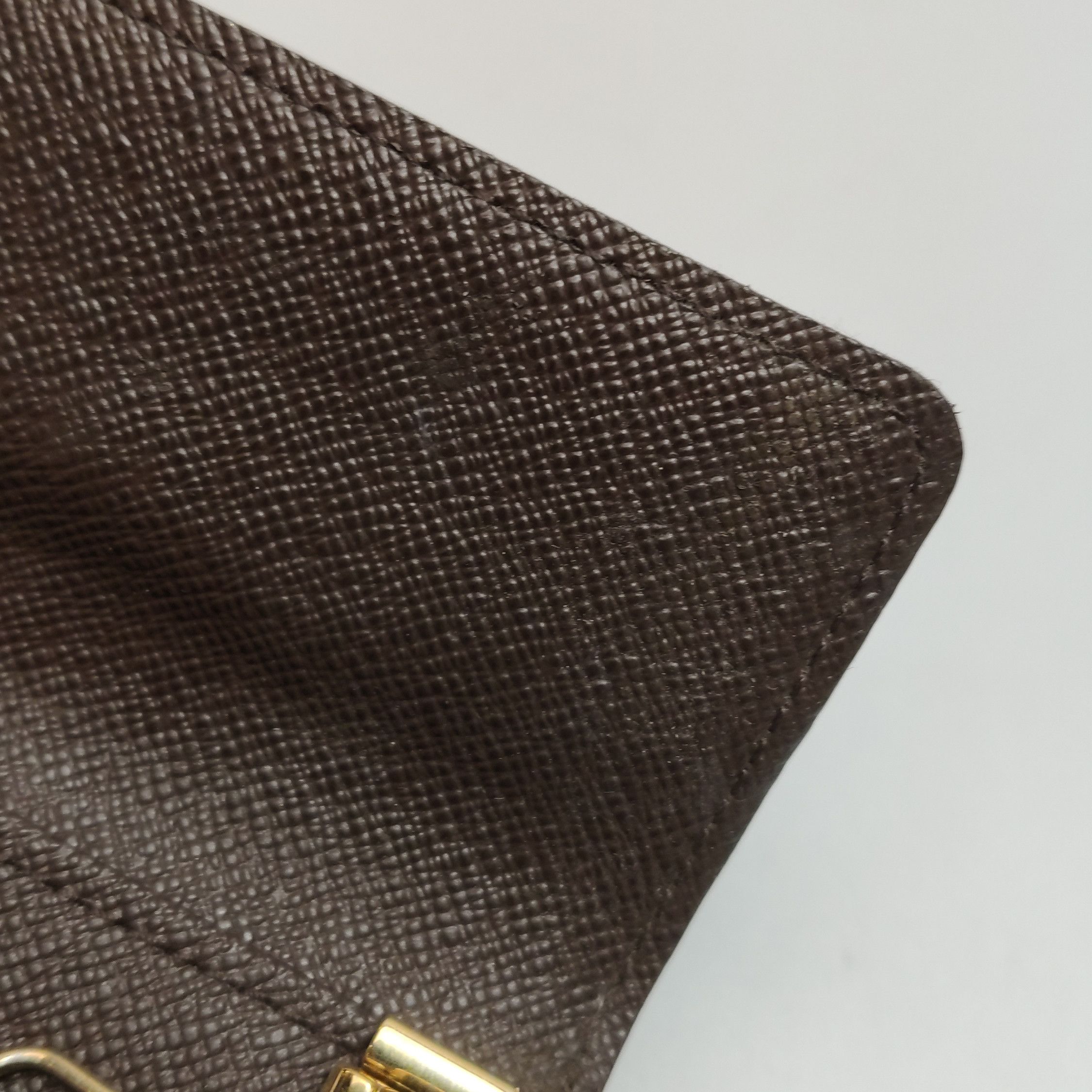 Louis Vuitton Louis Vuitton (LV) Checkerboard Logo Snap Key Bag -y2506 Size ONE SIZE - 7 Thumbnail