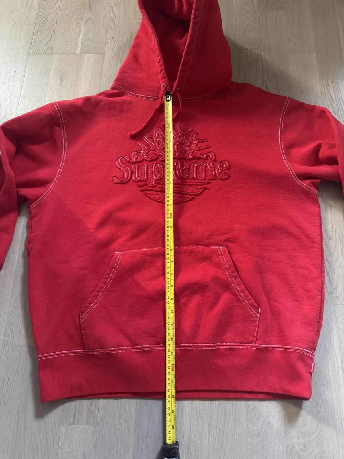 Supreme × Timberland SUPREME x TIMBERLAND hoodie sizes in photos by tape measure Size US L / EU 52-54 / 3 - 6 Thumbnail
