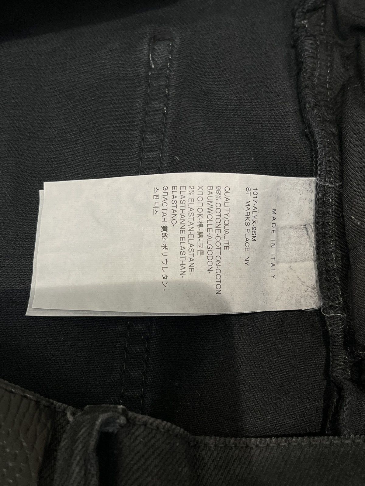 1017 ALYX 9SM 1017 ALYX 9SM Waxed Pants Black Size US 34 / EU 50 - 6 Thumbnail
