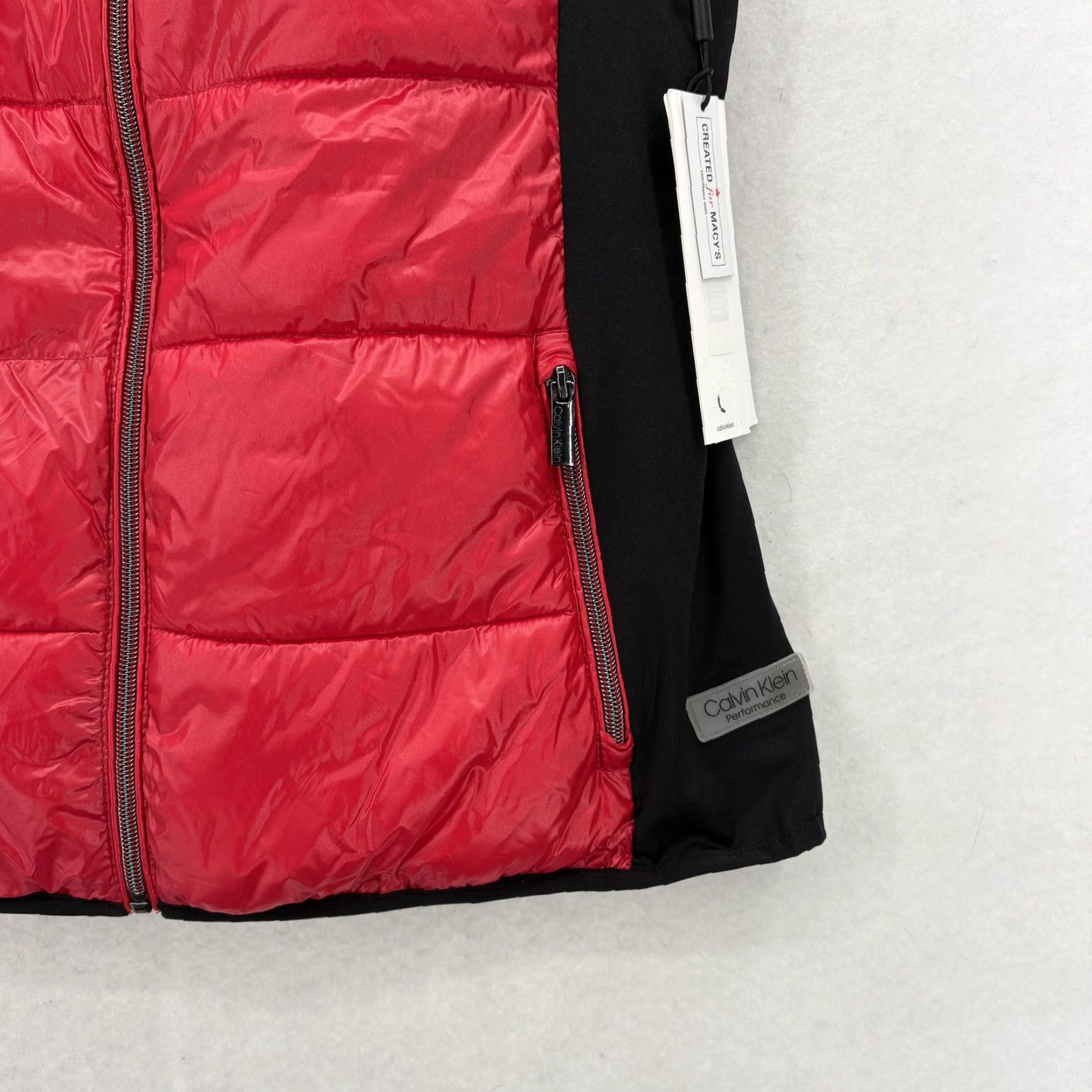 Calvin Klein Calvin Klein Performance Vest Womens Medium Red Quilted Pockets Lightweight NWT Size M / US 6-8 / IT 42-44 - 3 Thumbnail
