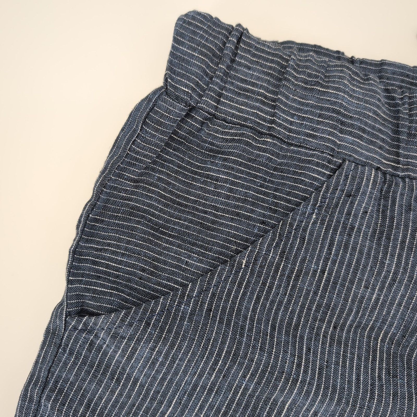 Krisa NWT Revolve Krisa Blue Chambray Crewcut Linen Shorts -Size S Size 28" / US 6 / IT 42 - 3 Thumbnail