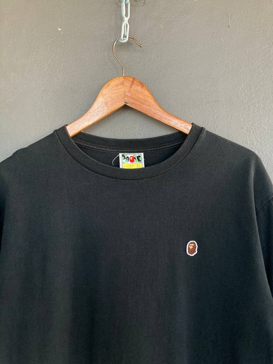 Bape Bape One Point Tee Size US XL / EU 56 / 4 - 2 Thumbnail