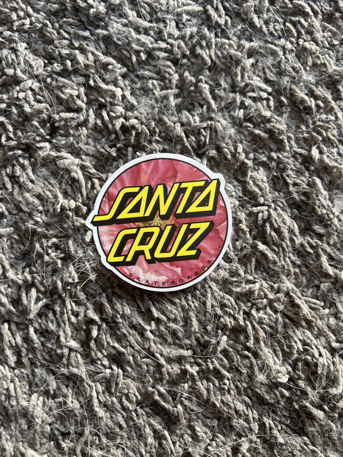 Santa Cruz Skateboards Santa Cruz Skateboards Floral Sticker Size ONE SIZE - 1 Thumbnail