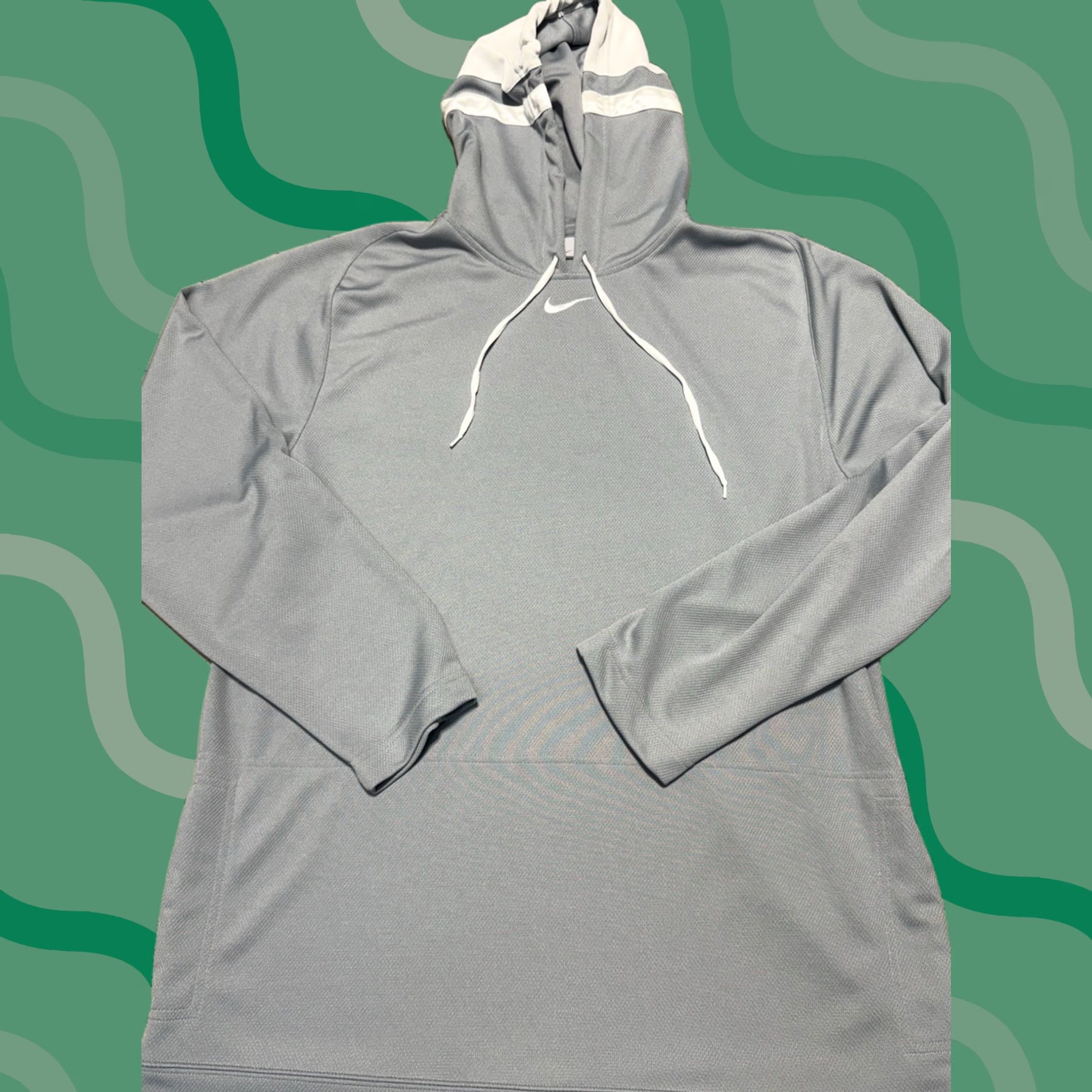 Nike VINTAGE Nike Hoodie Mens XLT Gray Center Swoosh Basketball Streetwear Y2K Size US XL / EU 56 / 4 - 1 Thumbnail