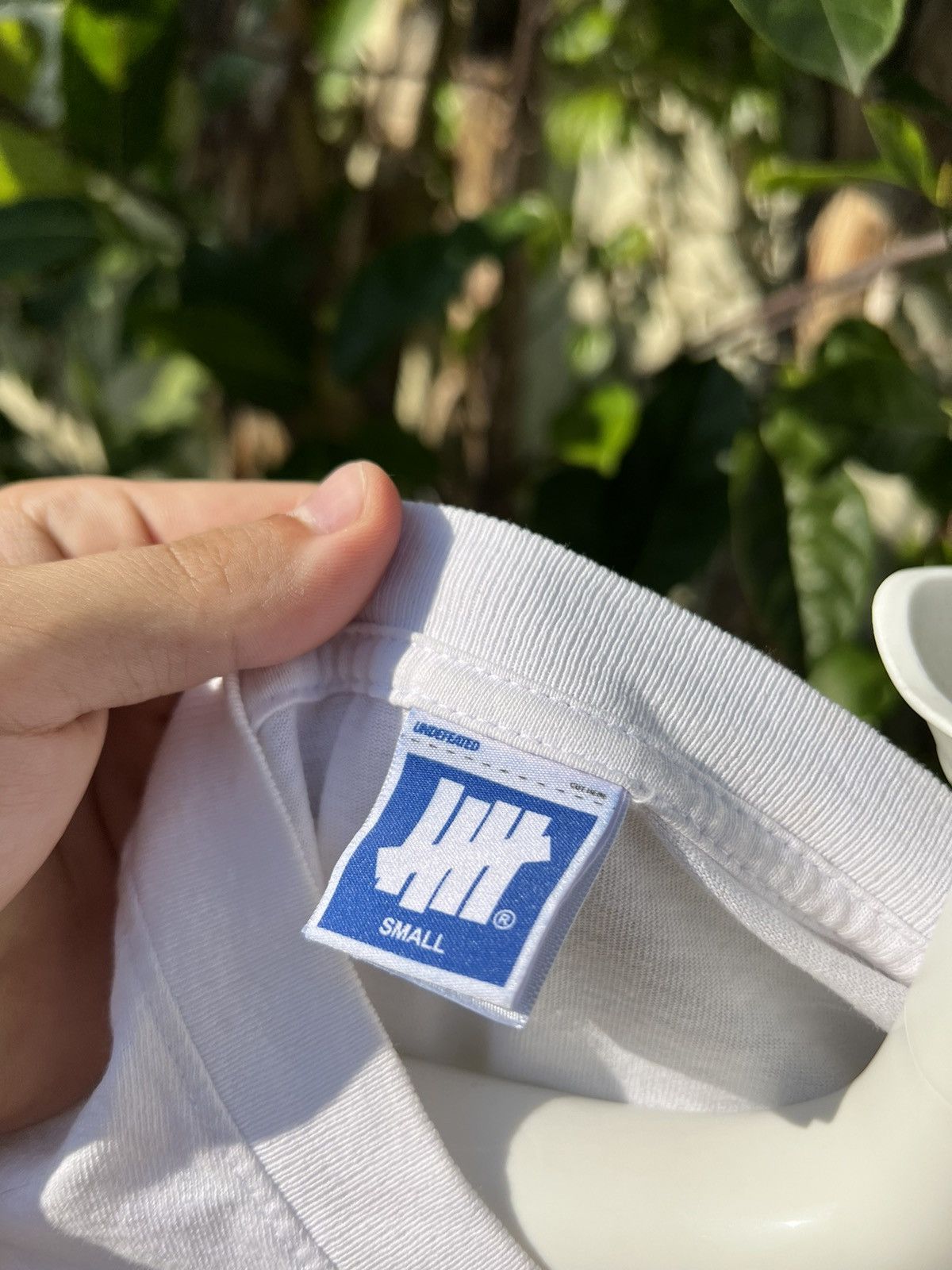 Undefeated × Vintage UNDEFEATED SPORTS EQUIPMENT Y2K BIG LOGO TEE Size US S / EU 44-46 / 1 - 7 Thumbnail