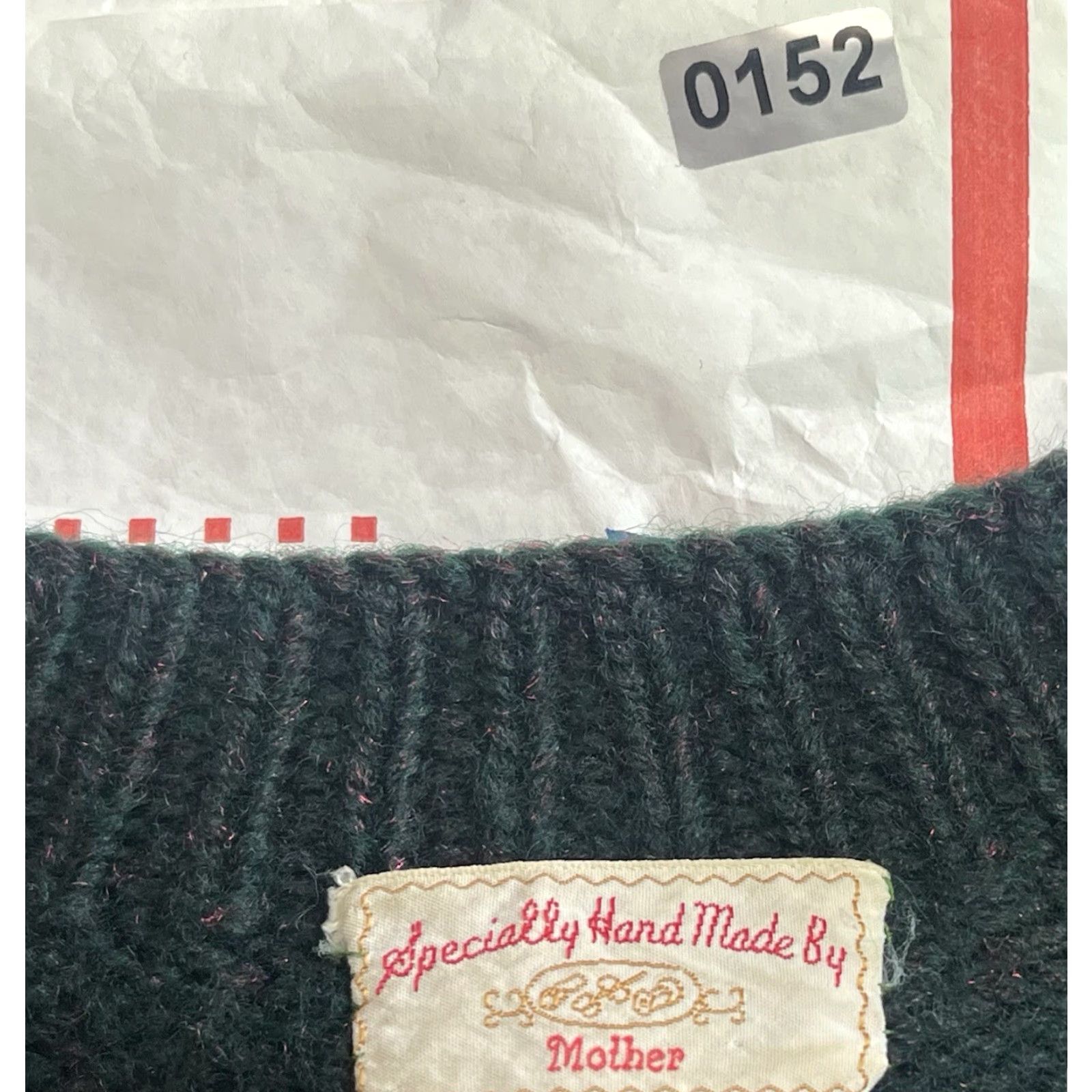 Vintage VINTAGE Specially Hand Made By Mother Women Green V-Neck Sweater L Pullover Long Sleeve Size M/L See Pic Womens Size L / US 10 / IT 46 - 7 Thumbnail