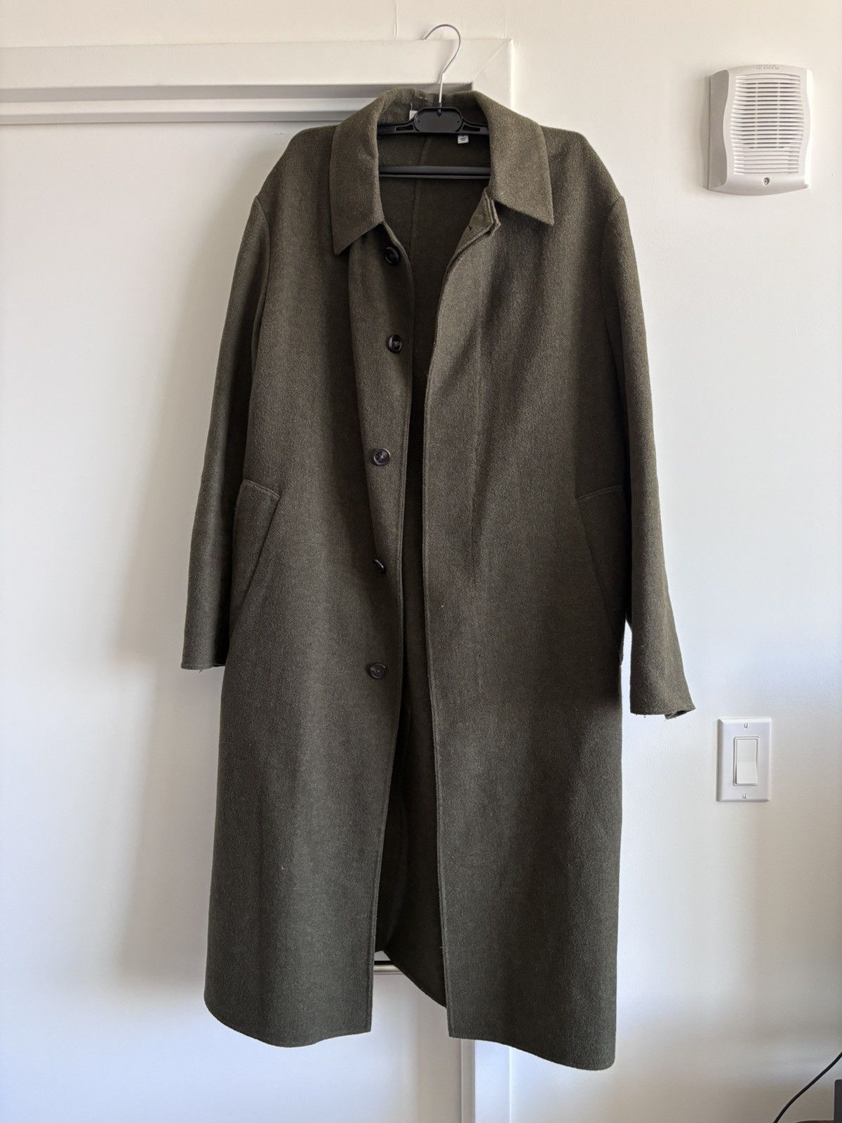 JW Anderson × Uniqlo JW Anderson x Uniqlo Green Topcoat Size US S / EU 44-46 / 1 - 1 Thumbnail