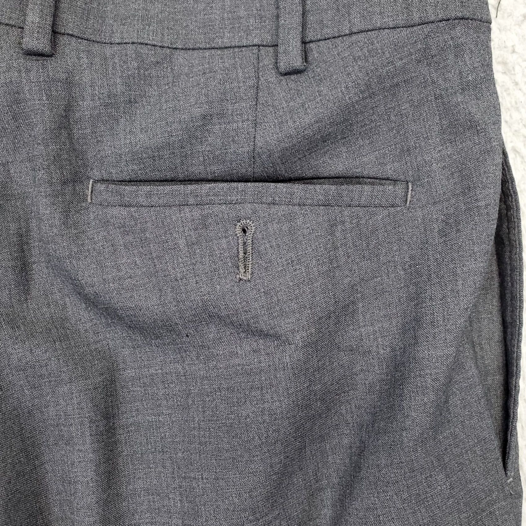 Ralph Lauren Lauren Ralph Lauren Dress Pants Mens 35x30 Charcoal Formal Classic Total Comfort Dress Pants Mens 35 Charcoal Gray Leather? Size US 35 - 7 Thumbnail