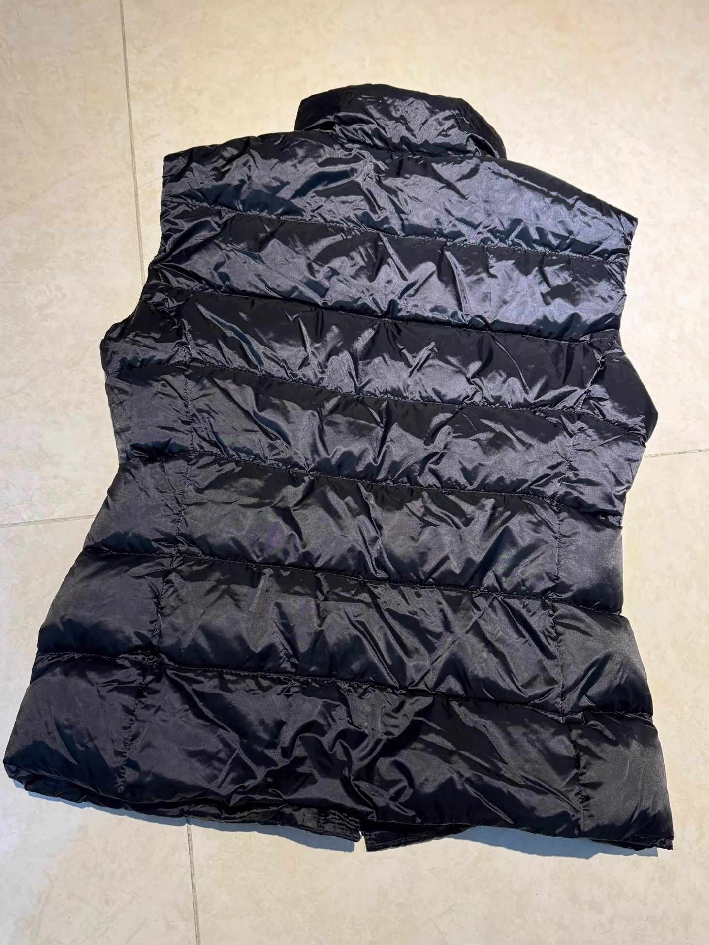 Prada Prada Reversible Down Vest Black Double Zipper Silk Lining Size XS / US 0-2 / IT 36-38 - 3 Thumbnail