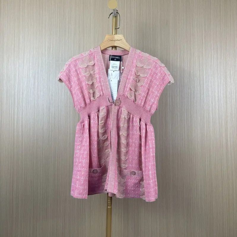 Chanel Chanel Pink Polyester Women's Cardigan 0089 Size L / US 10 / IT 46 - 1 Thumbnail