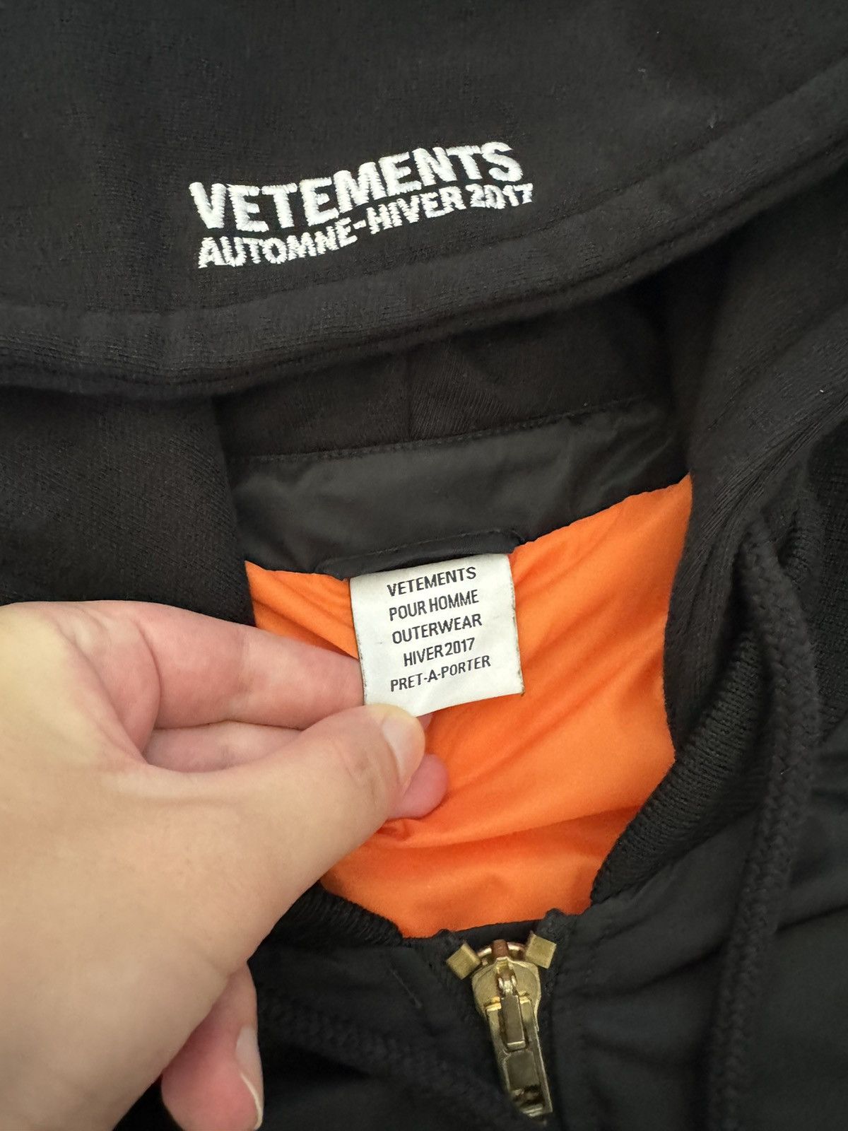 Vetements *HOMME* VETEMENTS AW16 TFD BOMBER Size US XS / EU 42 / 0 - 12 Thumbnail