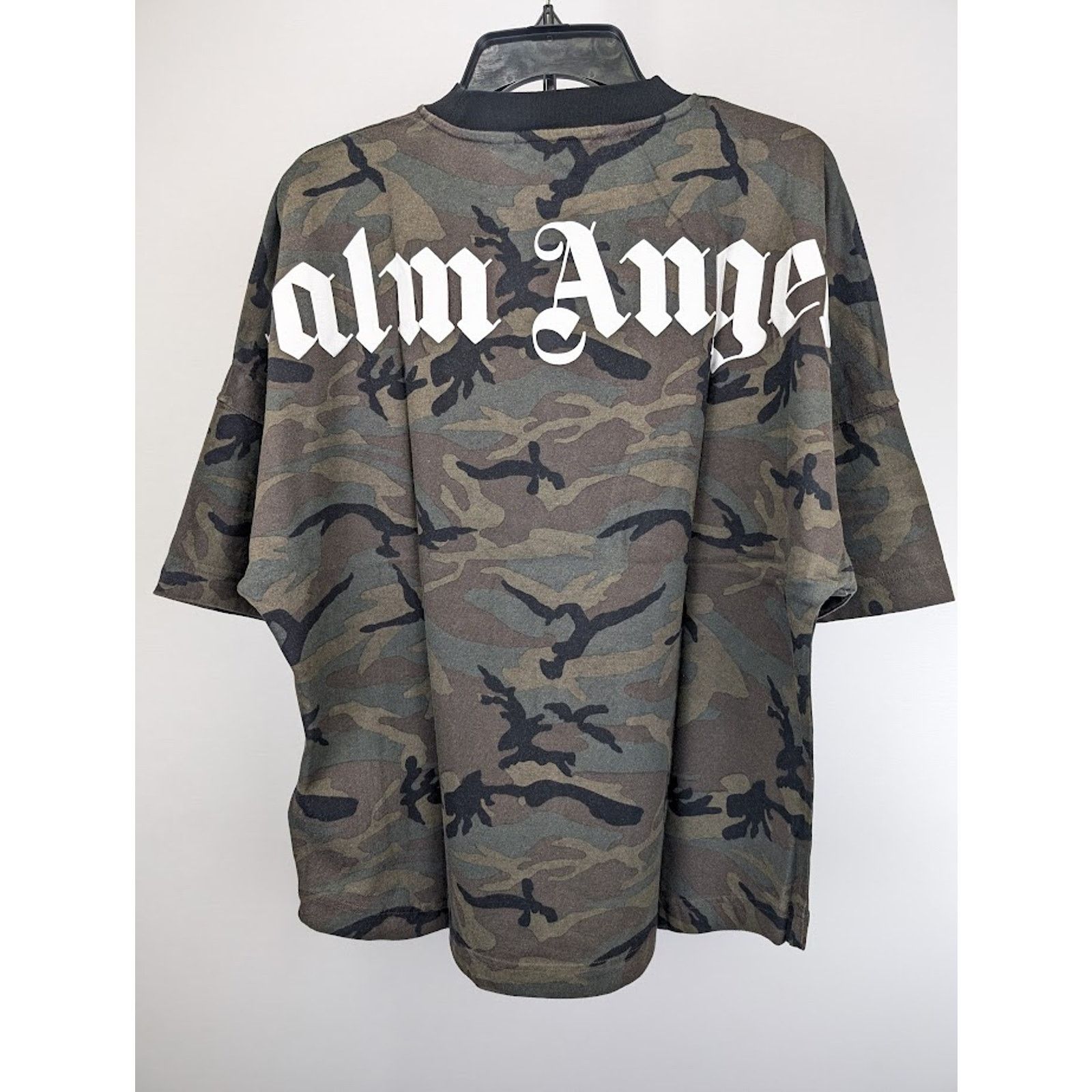 Palm Angels o1rshd1 Q:2 / Camo Classic Logo Over Tee in Military Black Size US XS / EU 42 / 0 - 11 Thumbnail