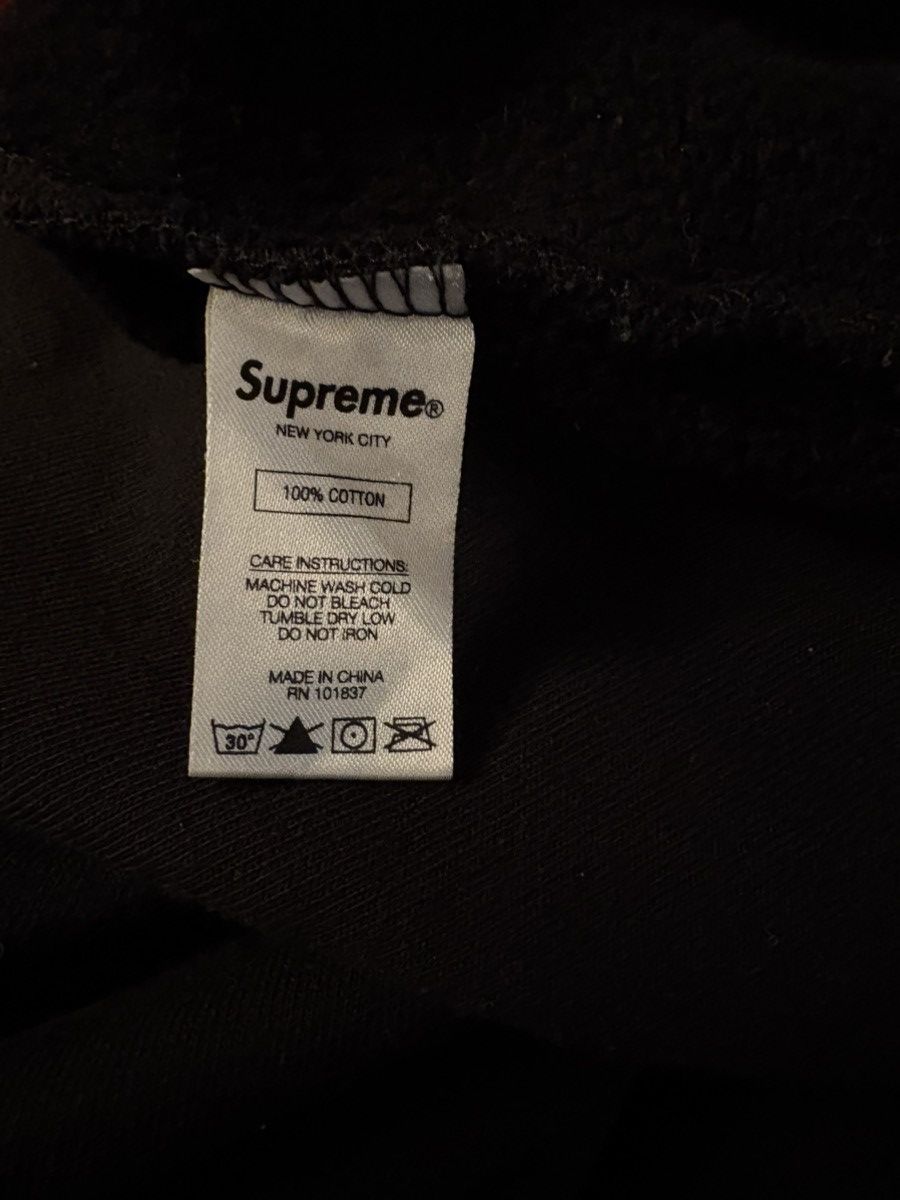 Supreme Supreme Text Stripe Zip Up Hooded Sweatshirt | Large | FW19 Size US L / EU 52-54 / 3 - 5 Thumbnail
