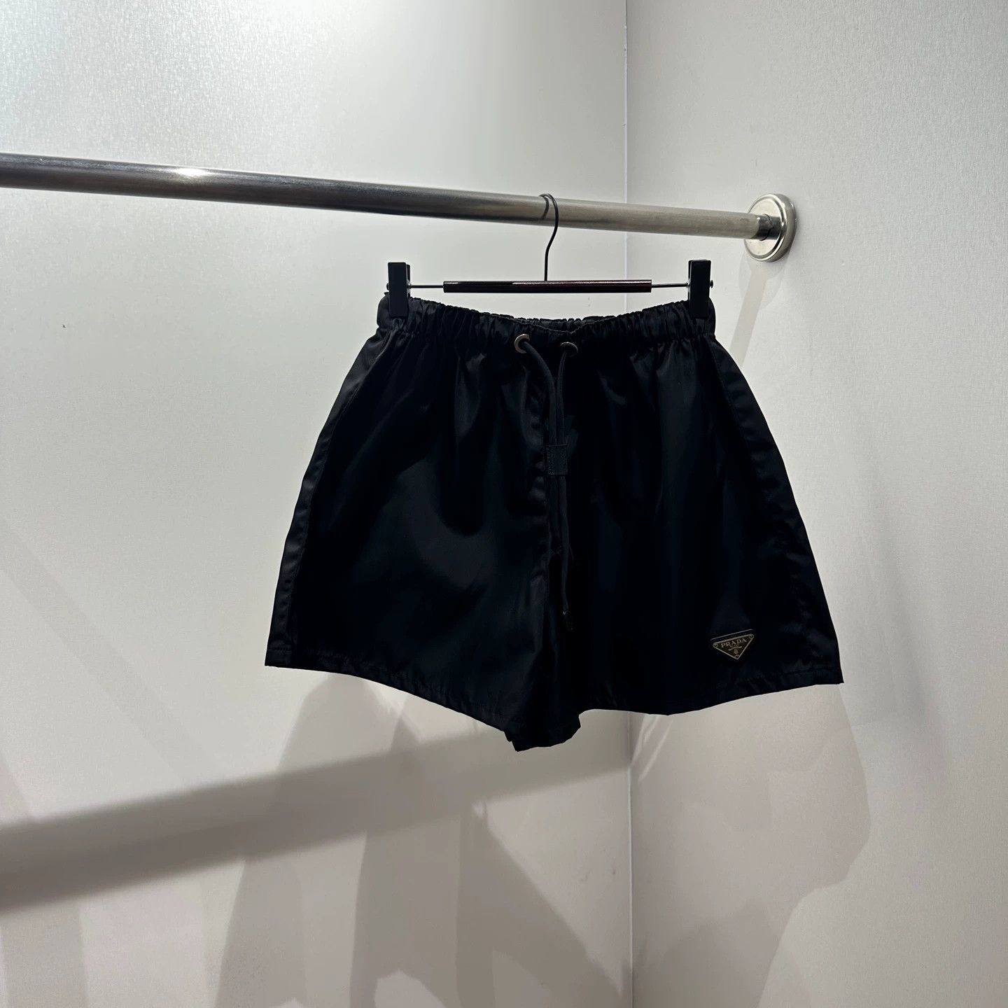 Prada Prada apr127 tri logo drawstring short 38 rec nylon Size 26" / US 2 / IT 38 - 1 Thumbnail