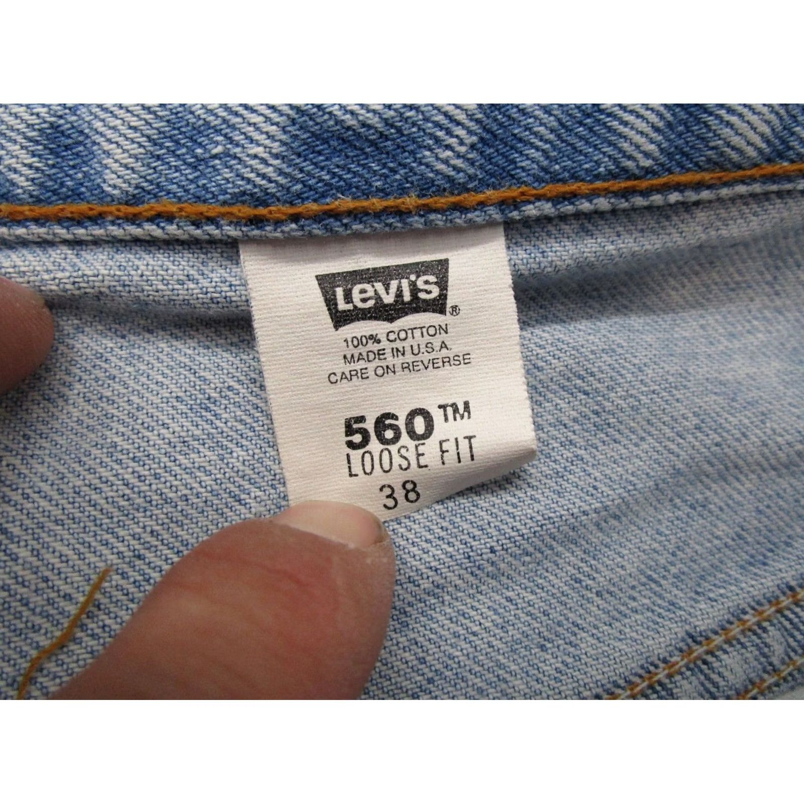 Levi's Vtg Levi’s 560 Denim Shorts Men’s 38 Loose Fit USA 90s Skater Bermuda Shorts Levi's Mens Regular Blue 5-Pocket Size US 38 / EU 54 - 2 Thumbnail