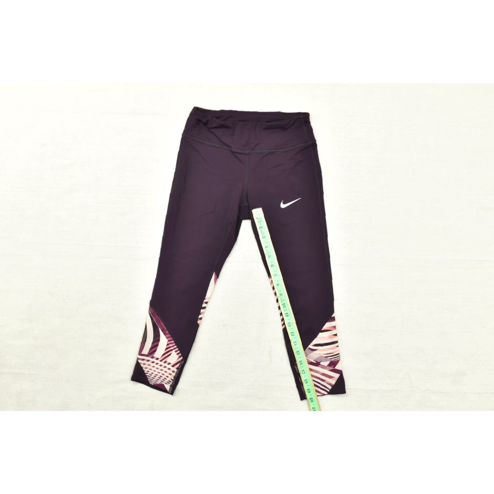 Nike Nike Dri-FIT Women's Small Purple Geometric Crop Running Leggings Athletic Tight Size 28" / US 6 / IT 42 - 4 Thumbnail