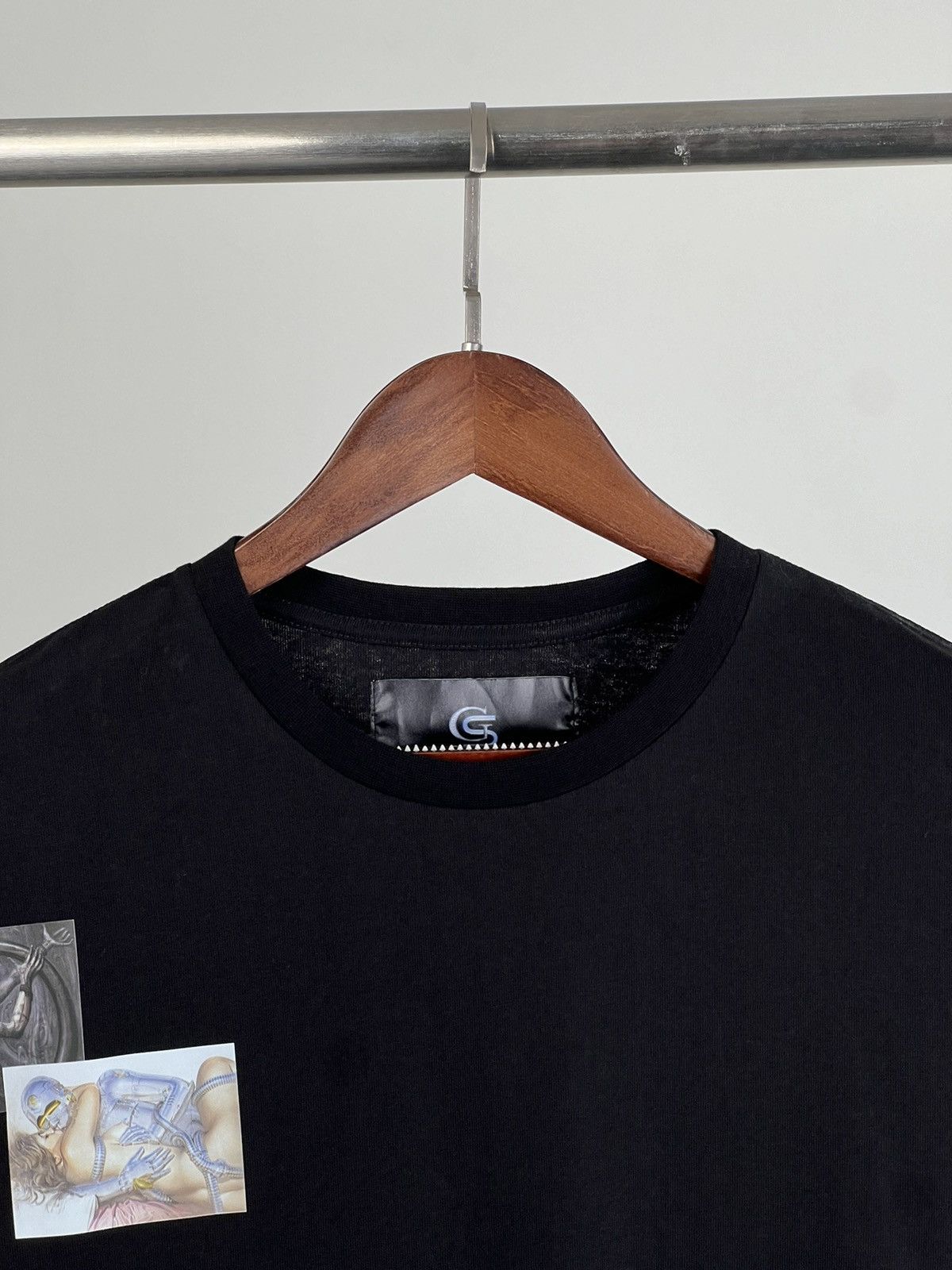 Club Sorayama H R GIGER tee L Size US L / EU 52-54 / 3 - 2 Thumbnail