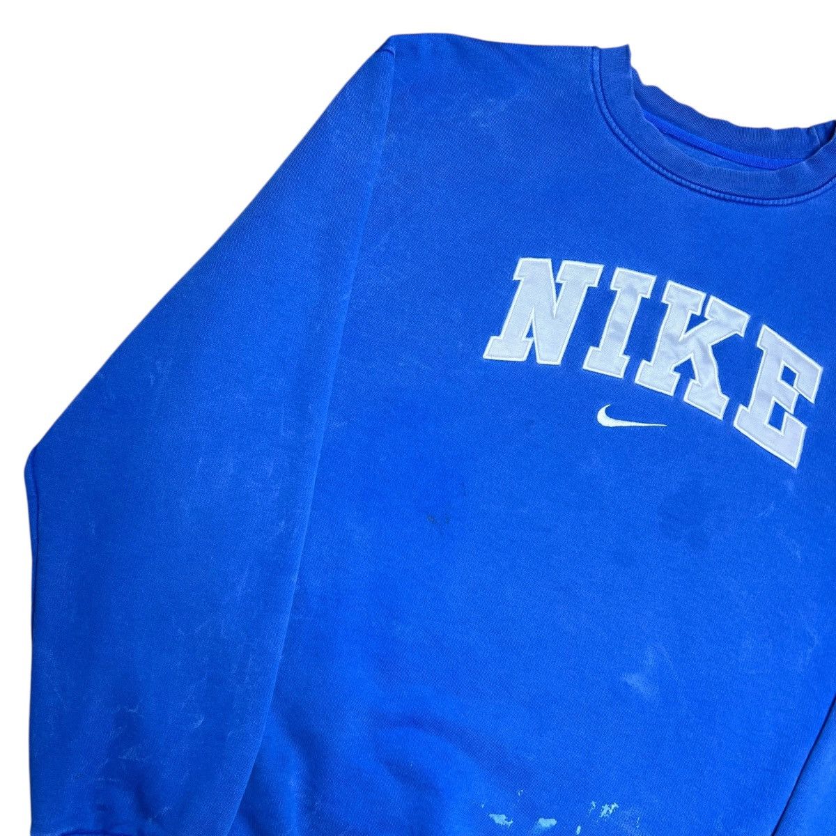 Nike Vintage 2000s Nike Swoosh Spell Out Embroidered Sweatshirt Size US L / EU 52-54 / 3 - 16 Thumbnail