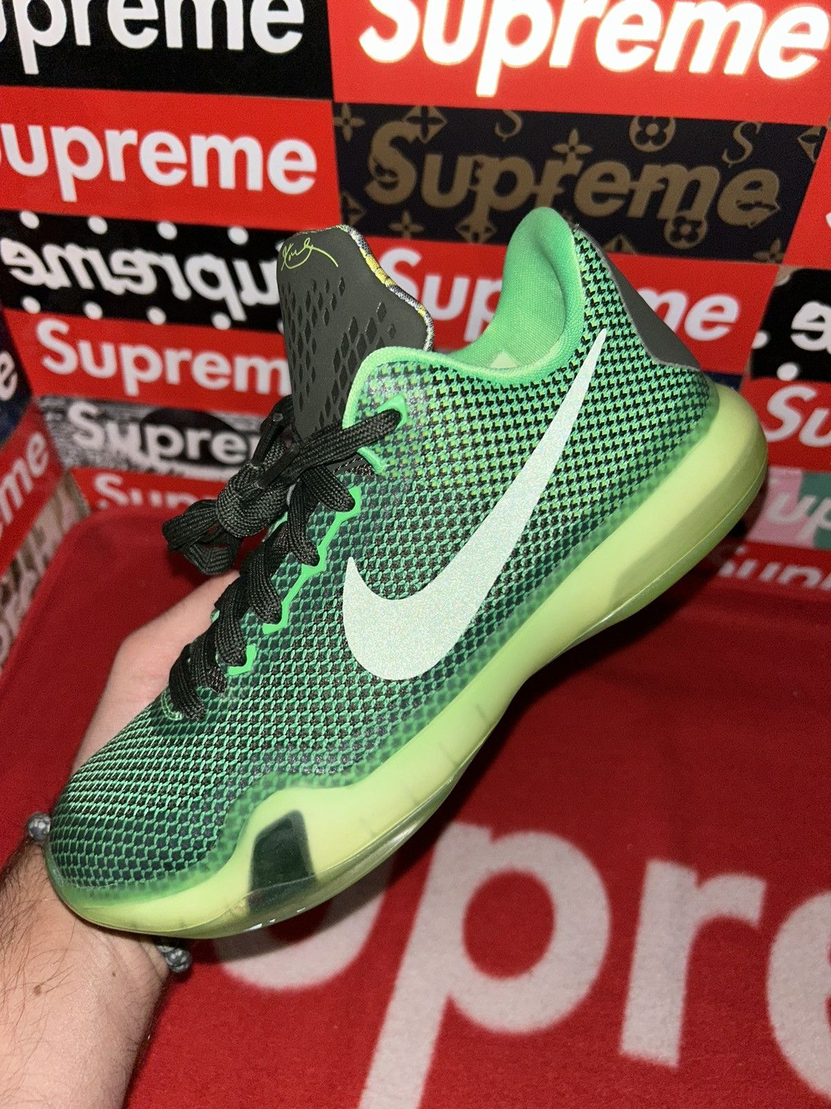 Nike Nike Kobe 10 Vino GS 726067-333 size 3.5y VNDS Size US 5 / EU 37 - 7 Thumbnail