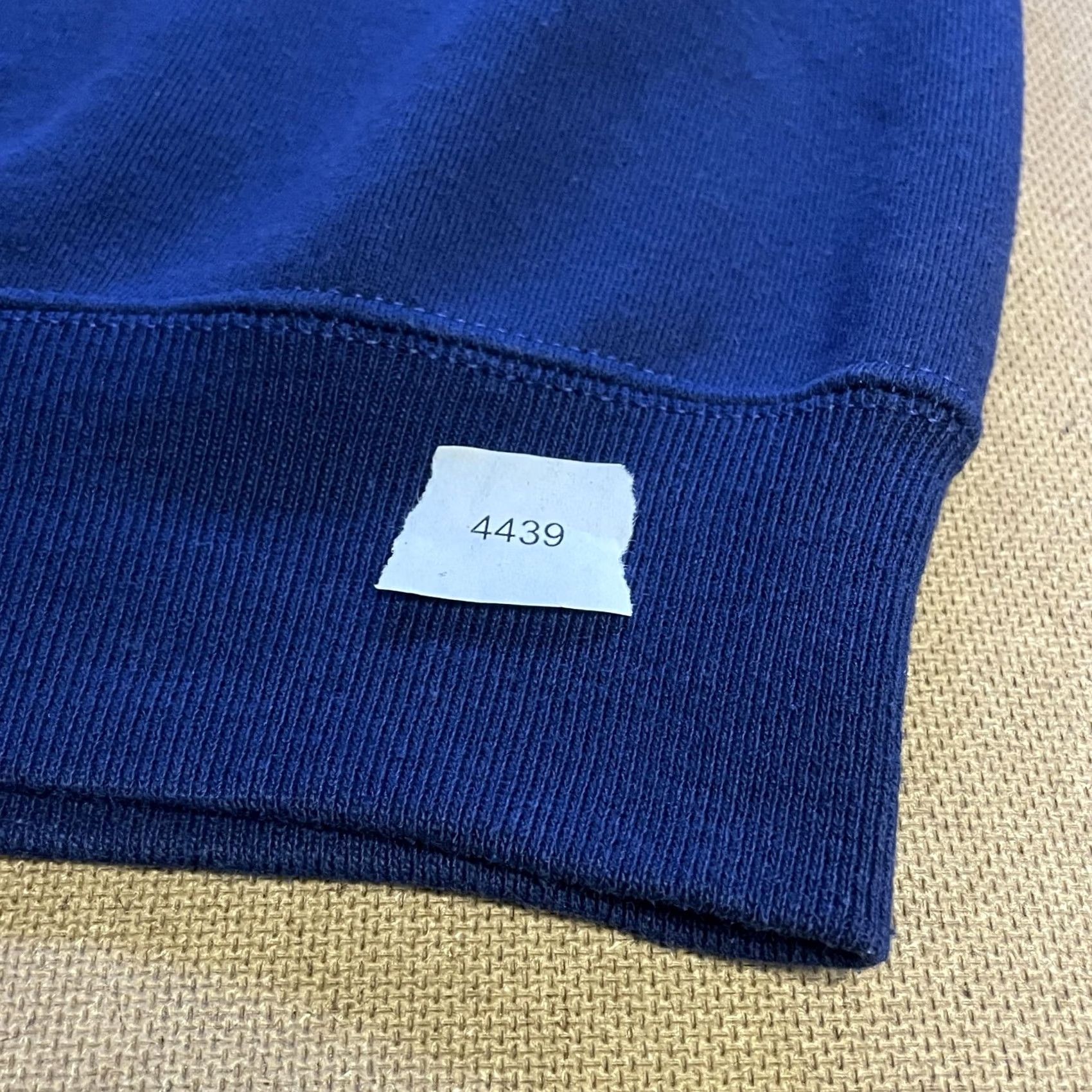 Lee VINTAGE Lee Sturdy Sweats Sweater Womens Large Blue Teddy Bear Christmas 90s USA Size L / US 10 / IT 46 - 5 Thumbnail