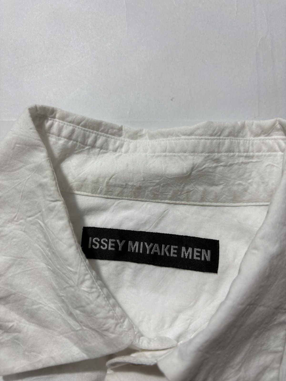 Issey Miyake ISSEY MIYAKE MEN PERMAMENTLY WRINKLED L/S BUTTON UP Size US M / EU 48-50 / 2 - 5 Thumbnail