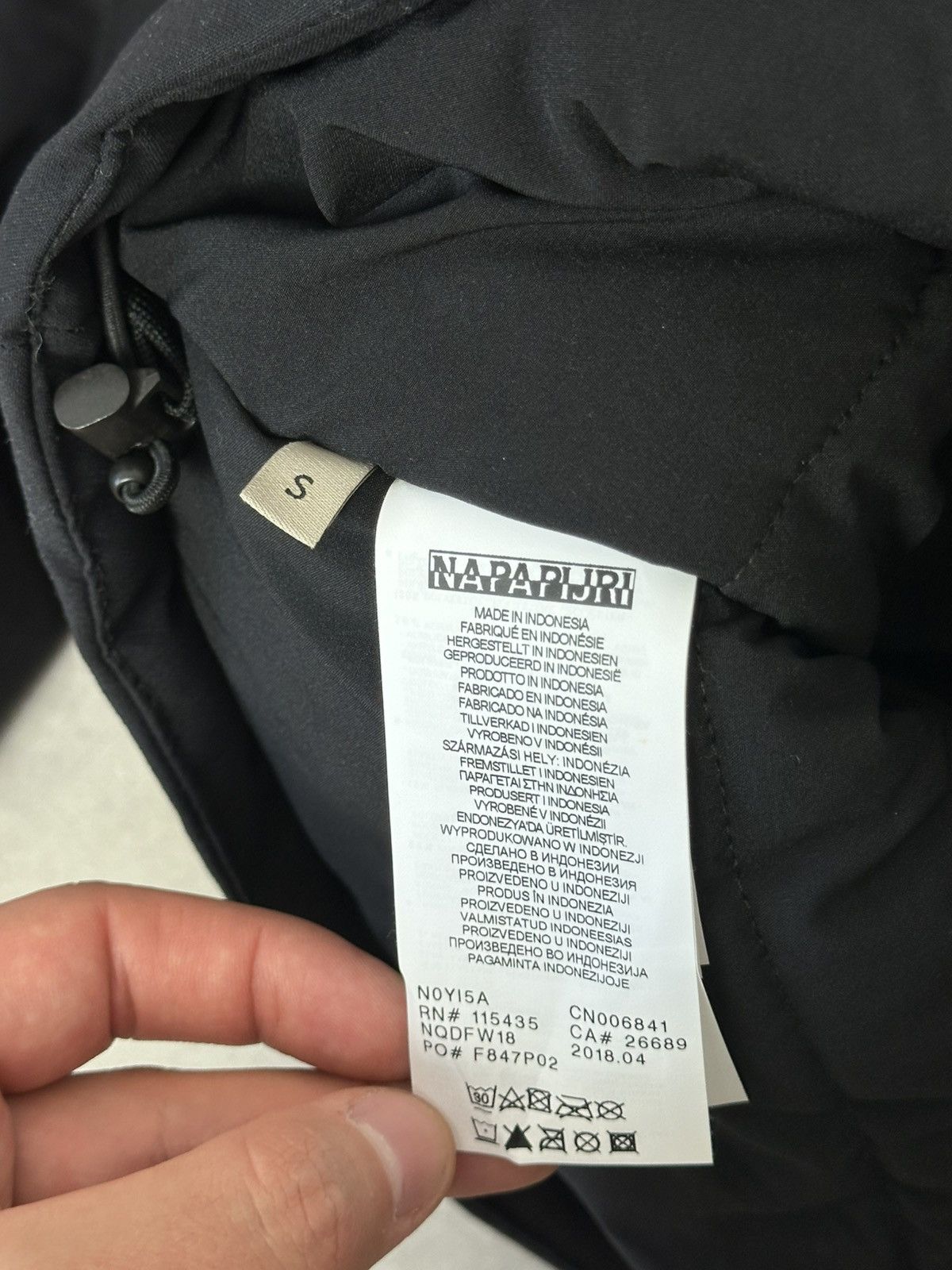 Napapijri Napapijri Skidoo Taped Seams Black Winter Women’s Anorak Size S / US 4 / IT 40 - 11 Thumbnail