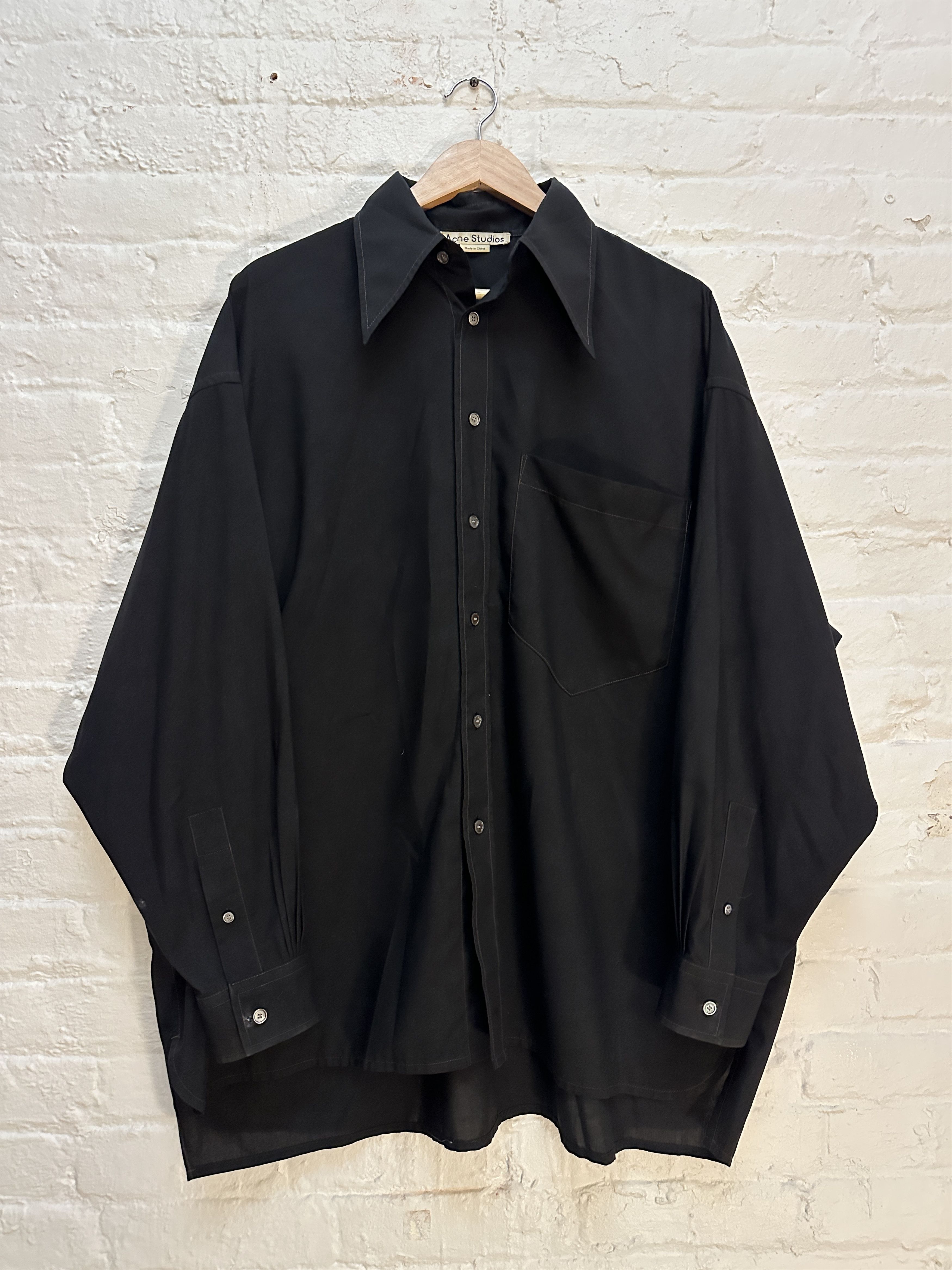 Acne Studios Acne Studios Oversized Button Up Shirt Size US XXL / EU 58 / 5 - 1 Thumbnail
