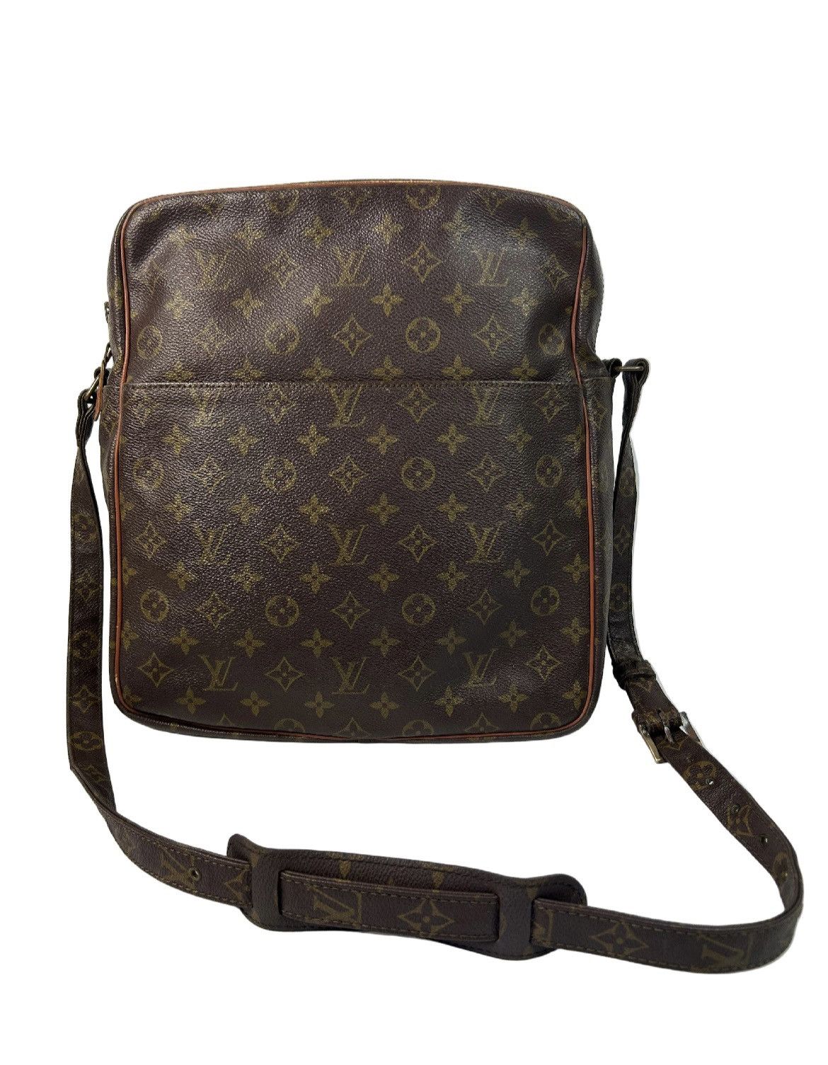 Louis Vuitton Louis Vuitton Monogram Crossbody Bag Size ONE SIZE - 1 Thumbnail