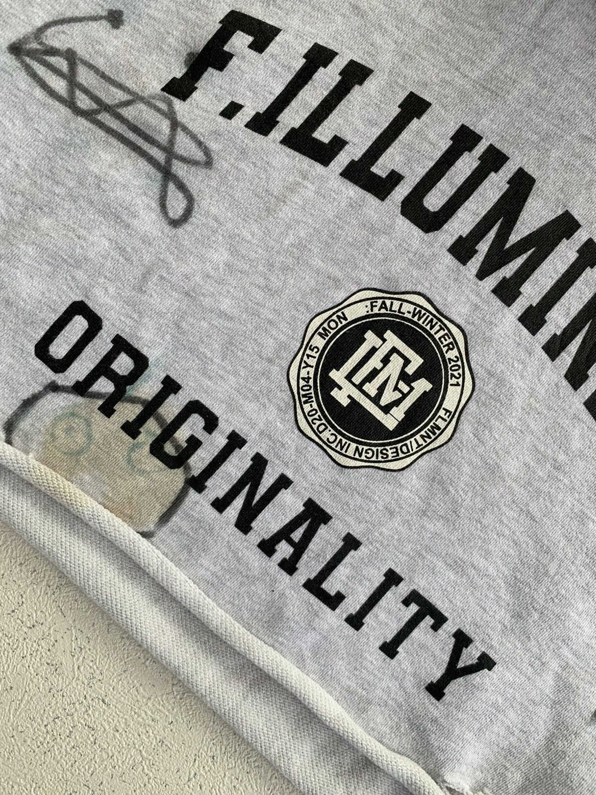 Japanese Brand CRAZY DISTRESSED FUR HOODIE F.ILLUMINATE BOXY CROP FIT Size US M / EU 48-50 / 2 - 8 Thumbnail