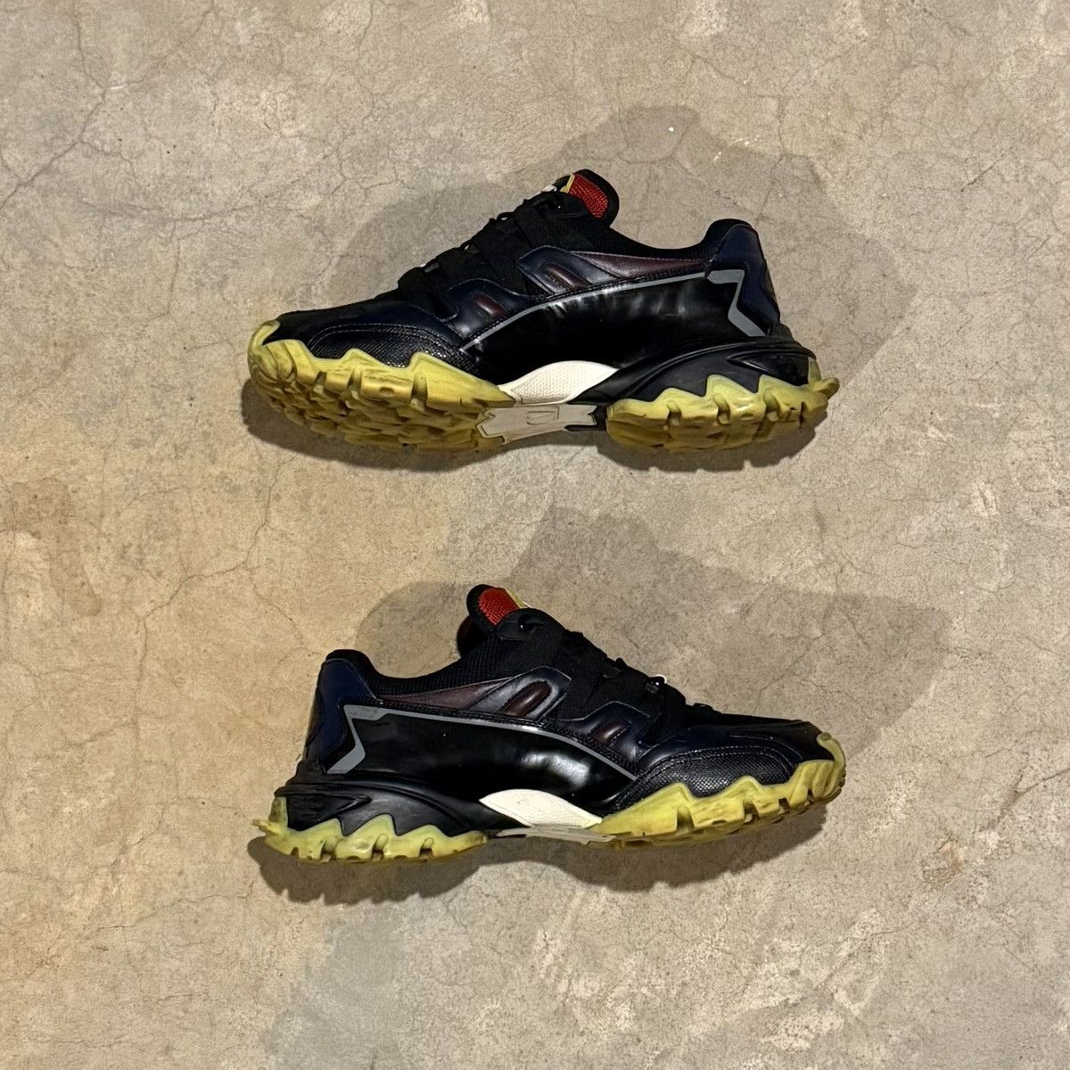 Valentino Valentino Garavani Climbers Trainer Black Multi US 9 Size US 9 / EU 42 - 4 Thumbnail