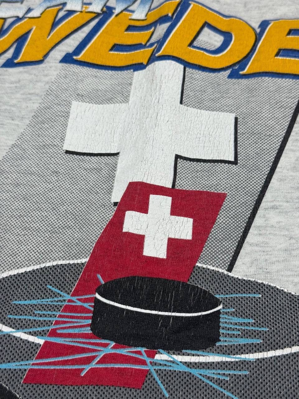 NHL Rare 90s Team Sweden Hockey Tee Shirt XL Size US XL / EU 56 / 4 - 4 Thumbnail