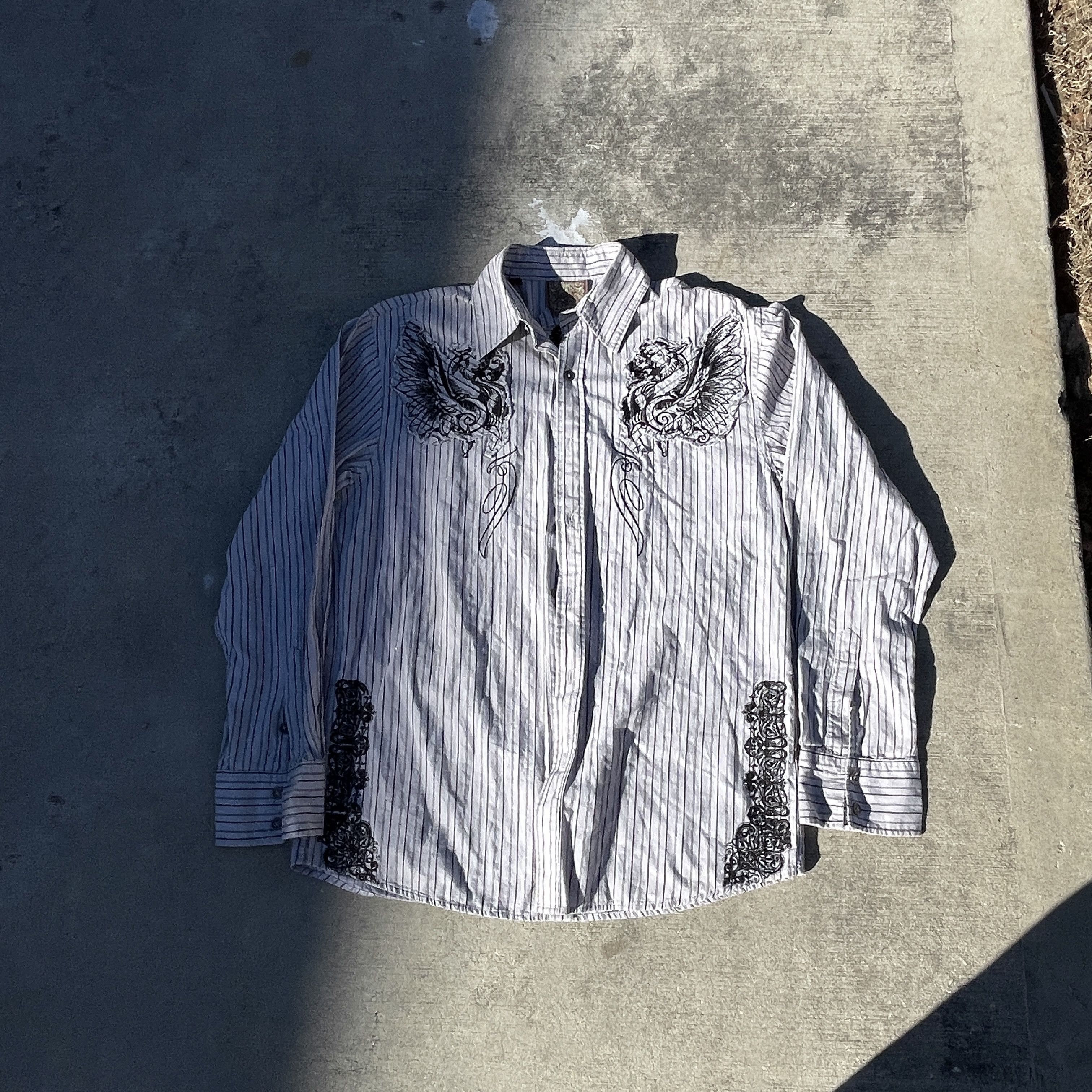 Roar Authentic Roar mens long-sleeve button-up Size US L / EU 52-54 / 3 - 1 Thumbnail