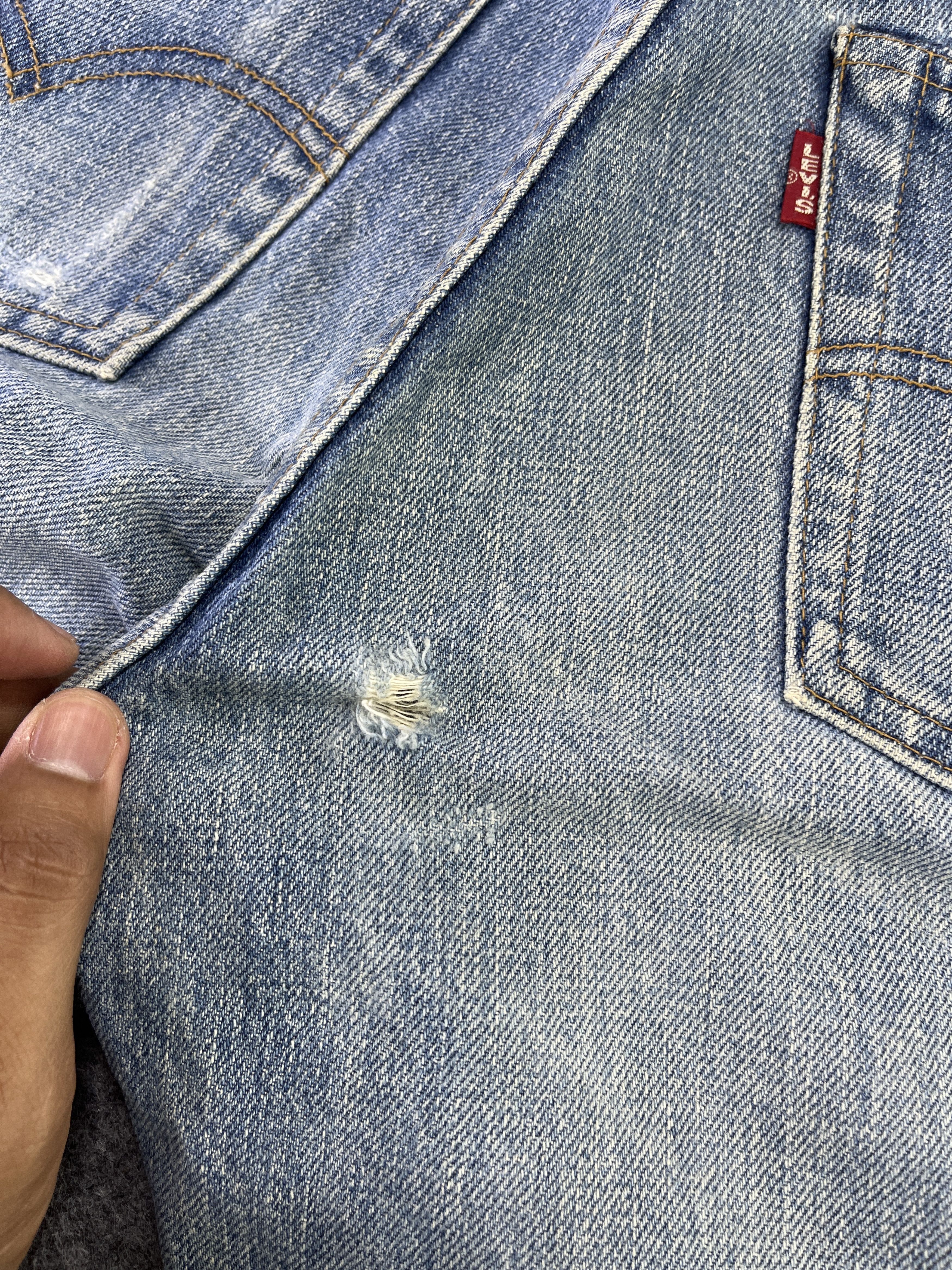 Levi's 90’s Vintage Levis 502 Selvedge Jeans - J915 Size US 29 - 19 Thumbnail