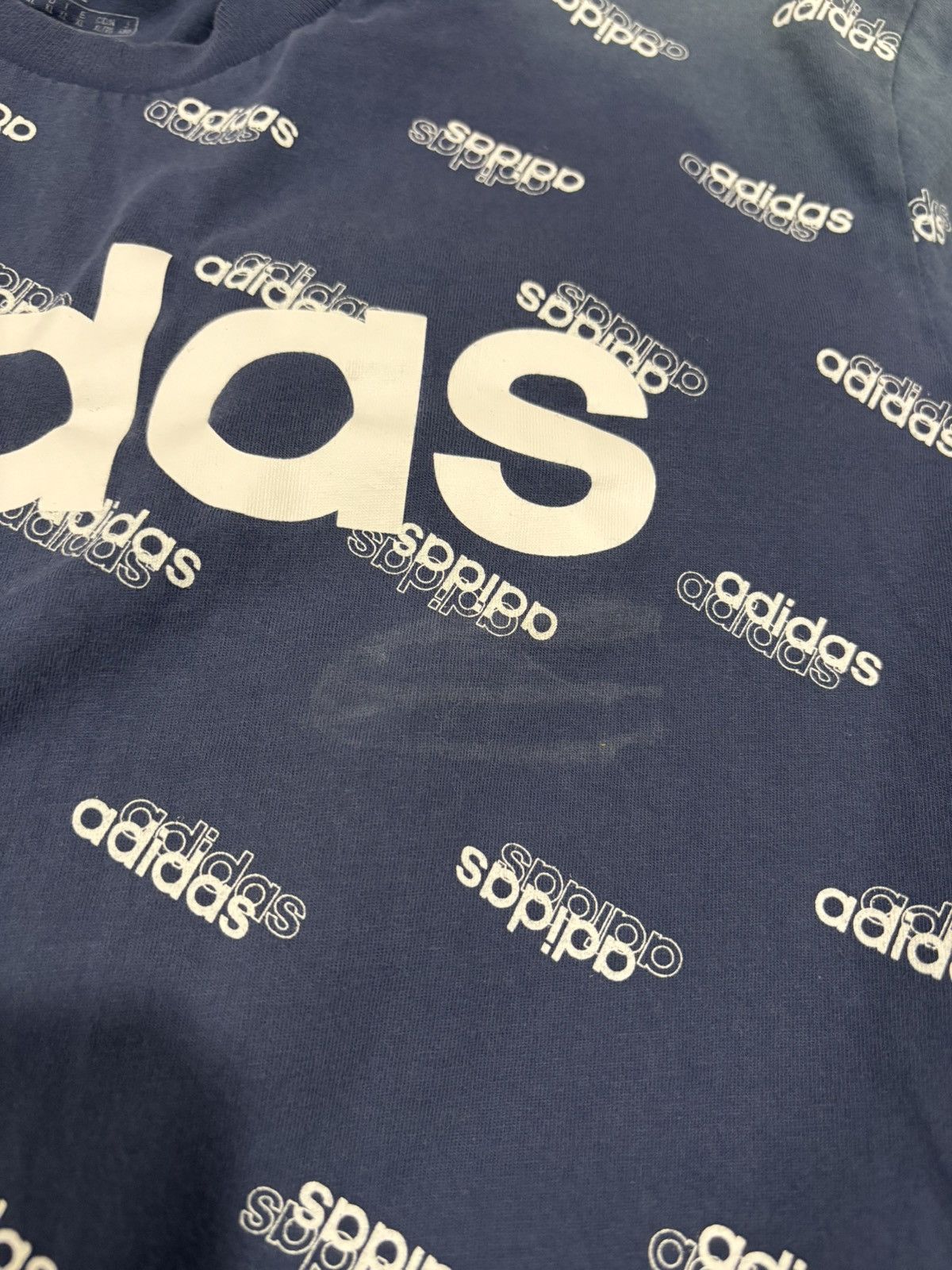 Adidas Navy adidas tshirt Size US XL / EU 56 / 4 - 4 Thumbnail