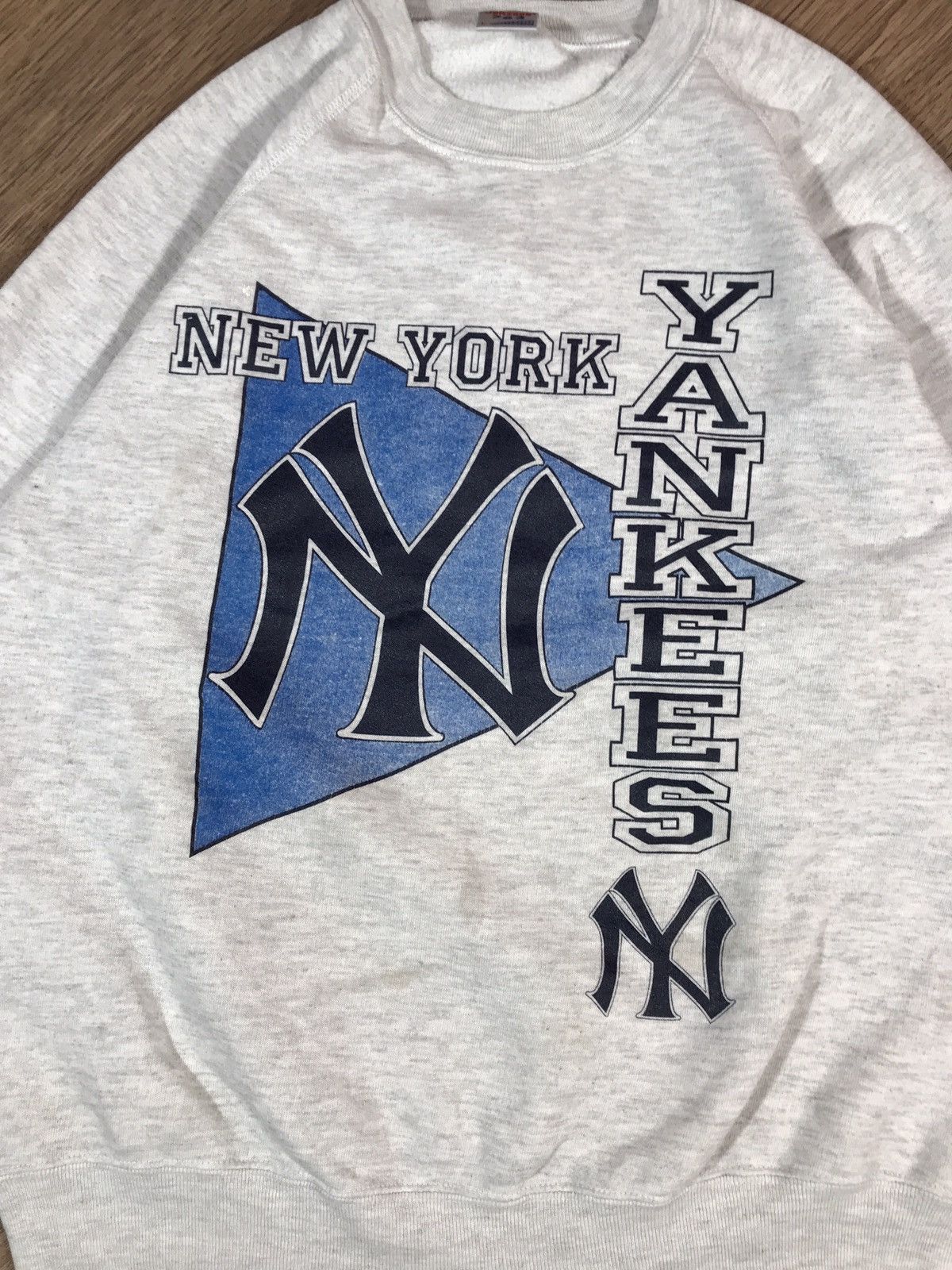 Jerzees × New York Yankees × Vintage Vintage Jerzees New York Yankees Sweatshirt Size US L / EU 52-54 / 3 - 4 Thumbnail