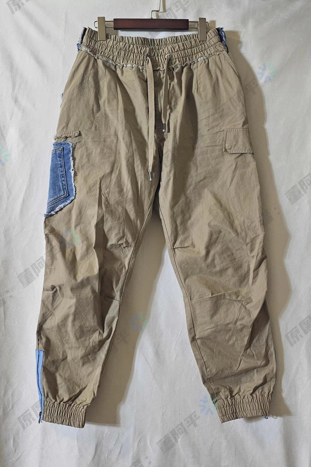 Dolce & Gabbana Beige Cargo Pants with Denim Accents Size 34 Size US 34 / EU 50 - 1 Thumbnail