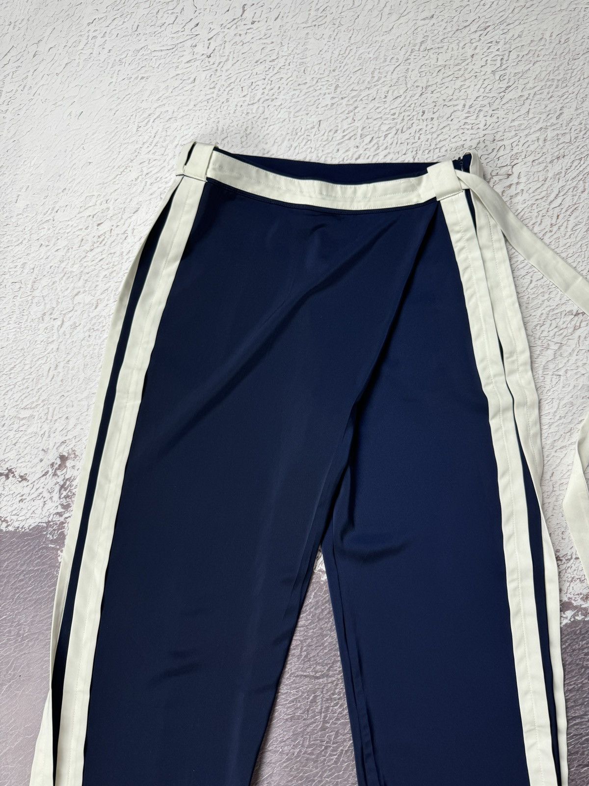 Dion Lee DION LEE Trouser Womens Mulberry Silk Navy Blue England Size 30" / US 8 / IT 44 - 7 Thumbnail